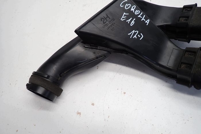 TOYOTA COROLLA E16 E18 13- intake air 17751-0Y120