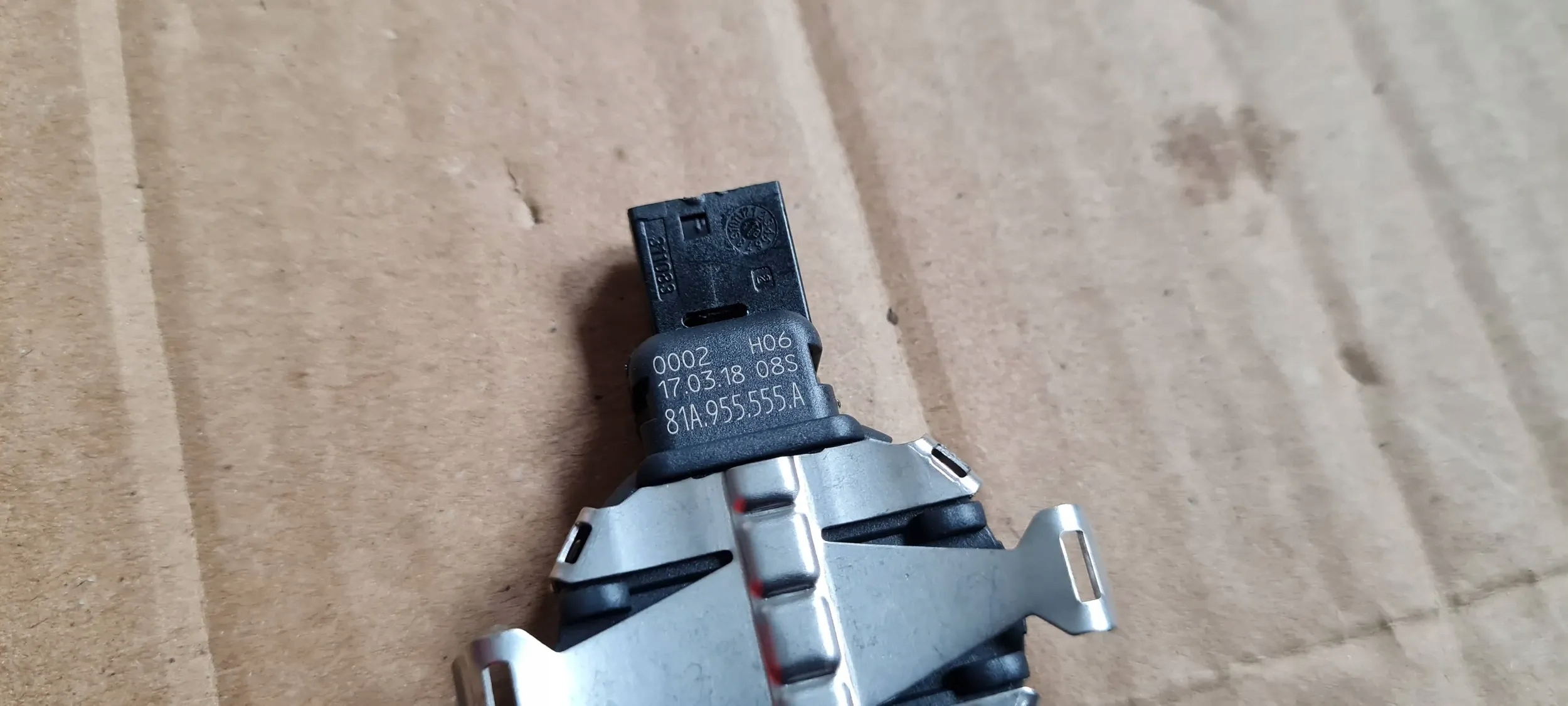 SQ5 Q5 80A sensor SENSOR rain 81A955555A Q3 83A A4 B9 8W A5 Q7