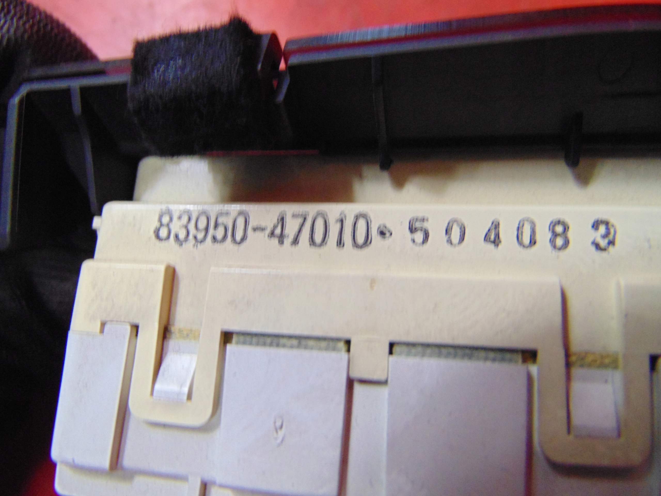 TOYOTA PRIUS 2 II W20 display 55410-47050