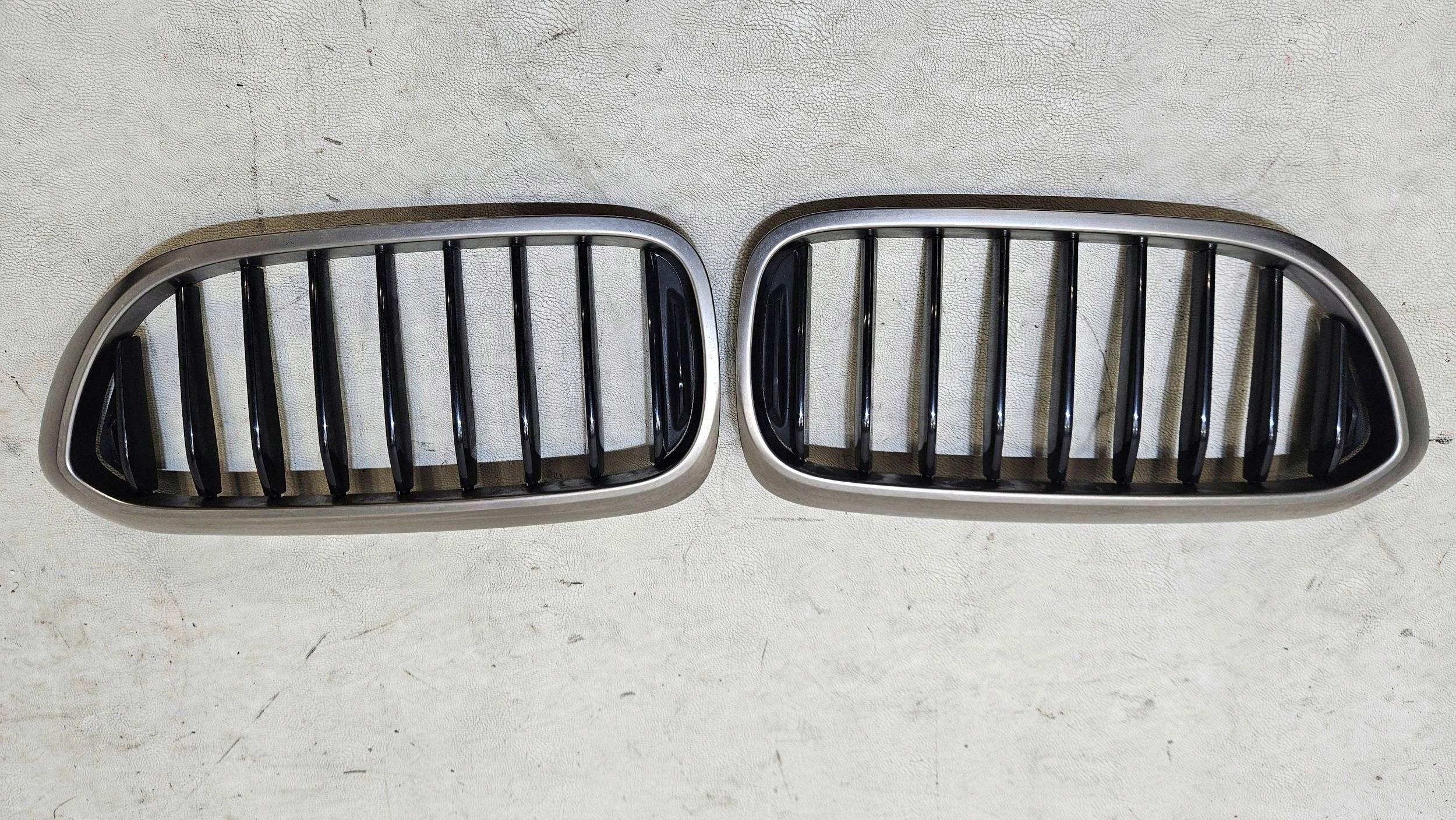 BMW 5 G31 Kühlergrill FRONTGRILL Kühlergitter 7390863 - Thumbnail 1