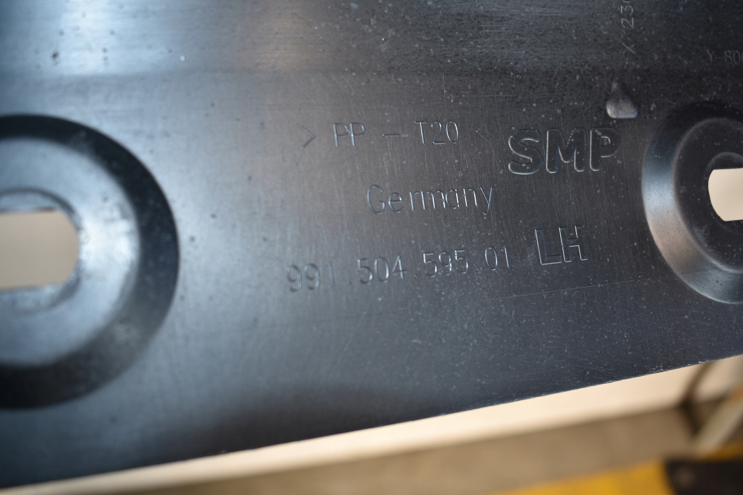 moulding threshold cap left PORSCHE 991 1