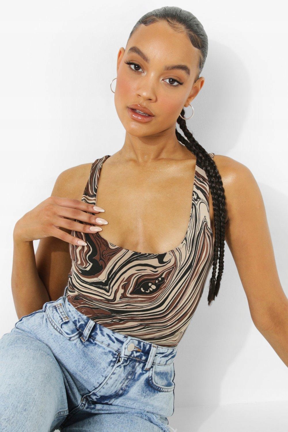 BOOHOO BODY DAMSKIE BRĄZOWE KLASYCZNE Kolor brązowy