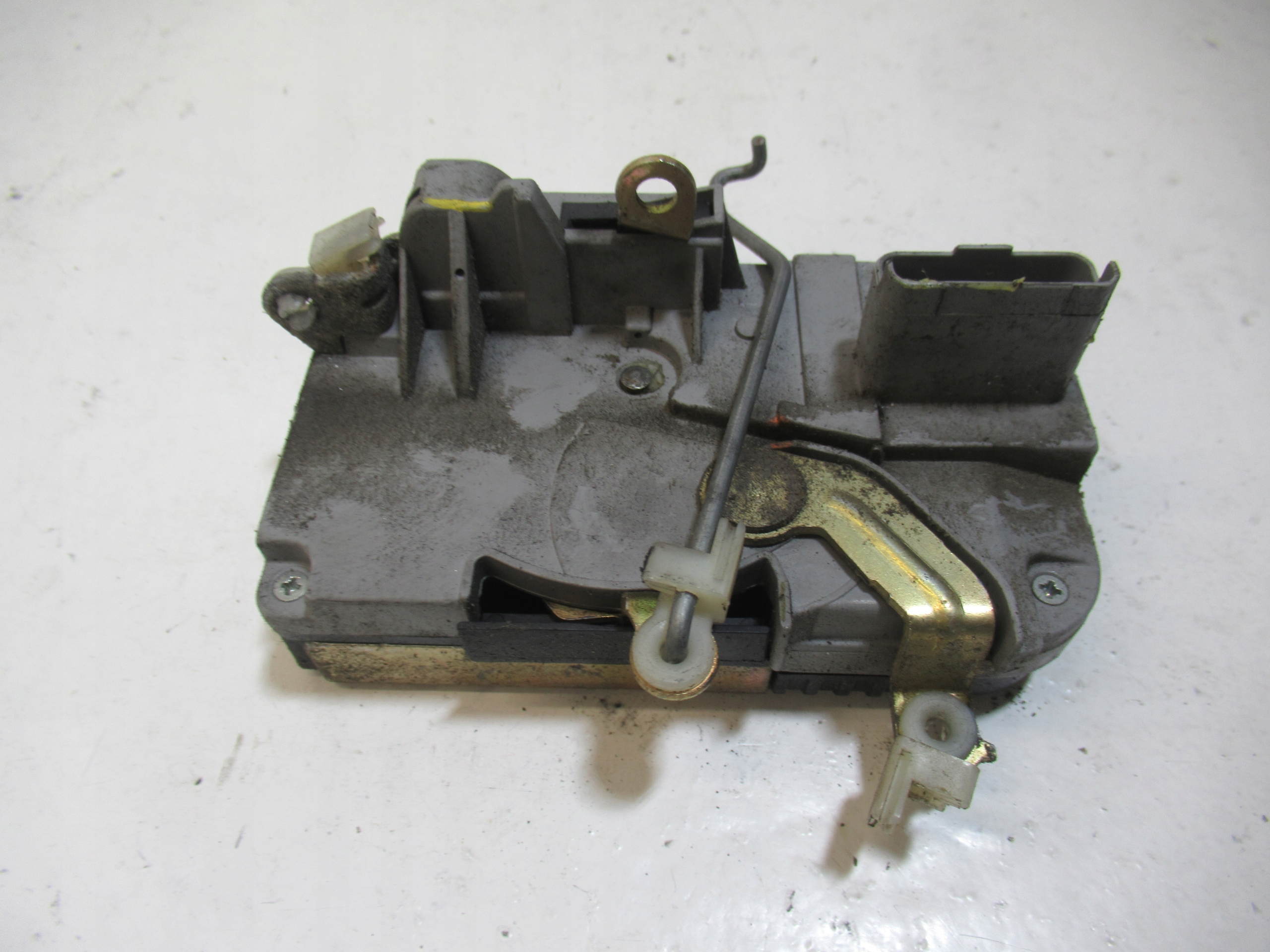 lock door CENTRALNY left front CITROEN C5 II