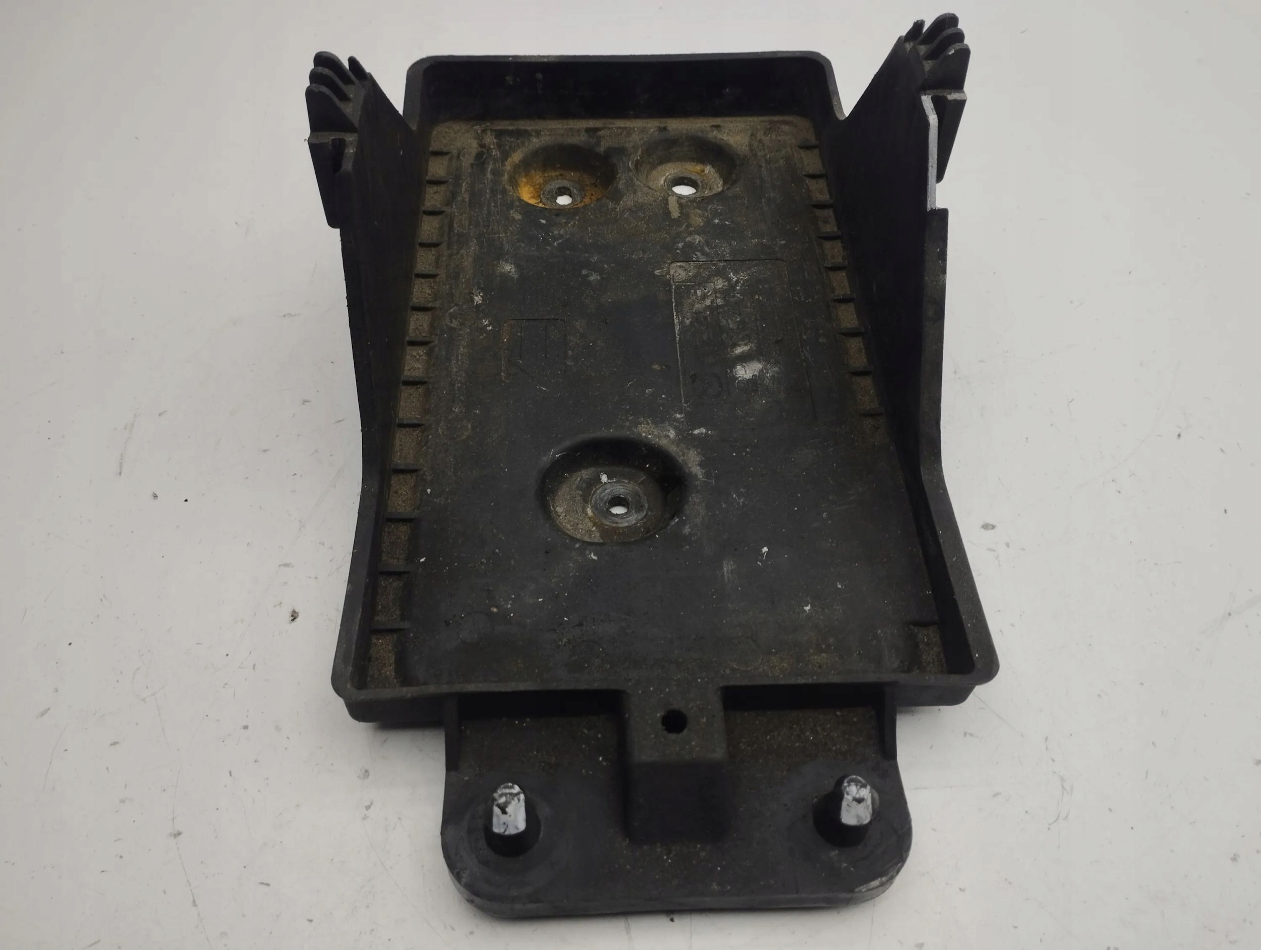 Mazda CX-5 2013 Półka akumulatora