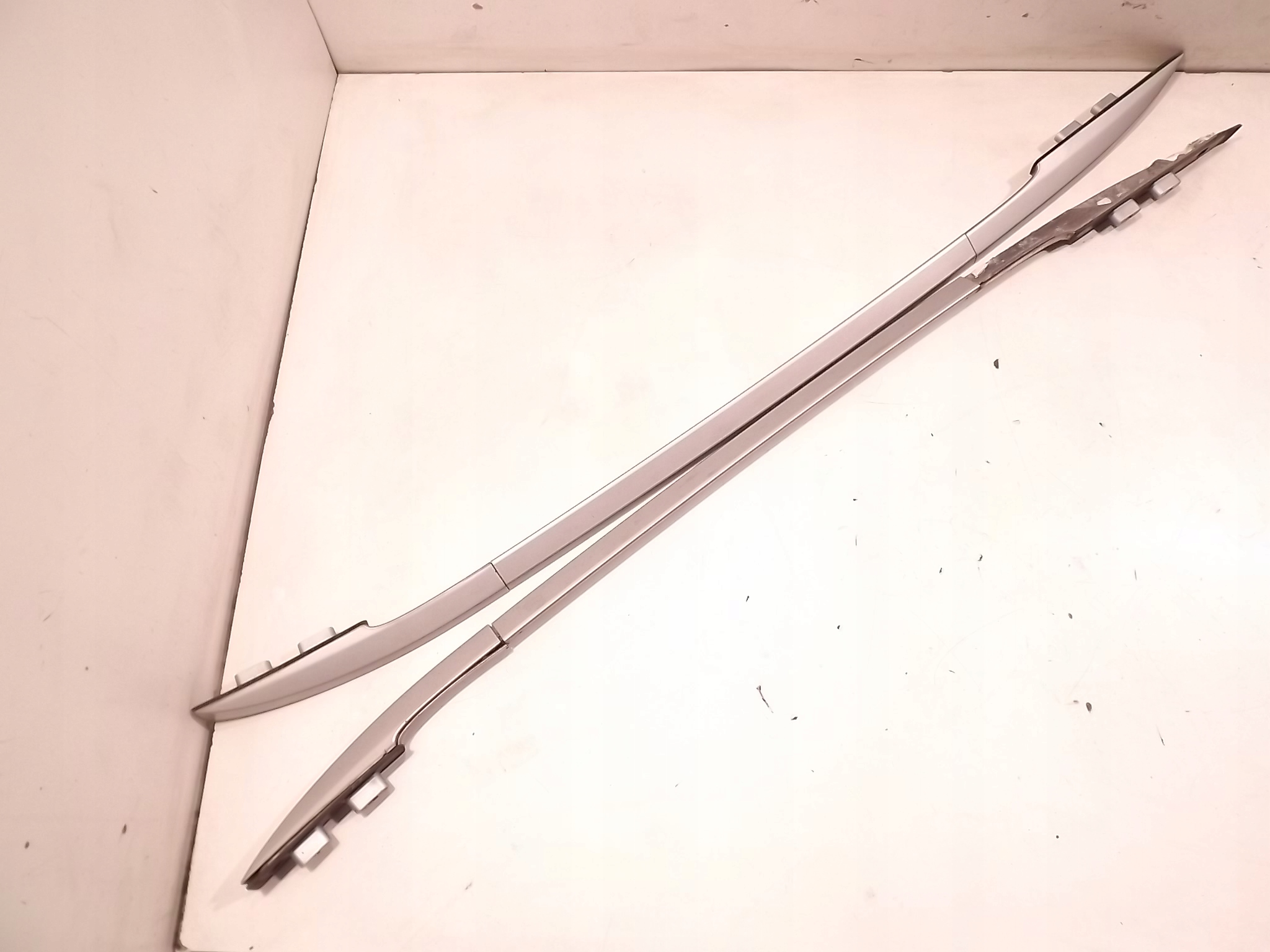 RENAULT LAGUNA III KOMBI RELING RELINGI Part manufacturer Renault original OE