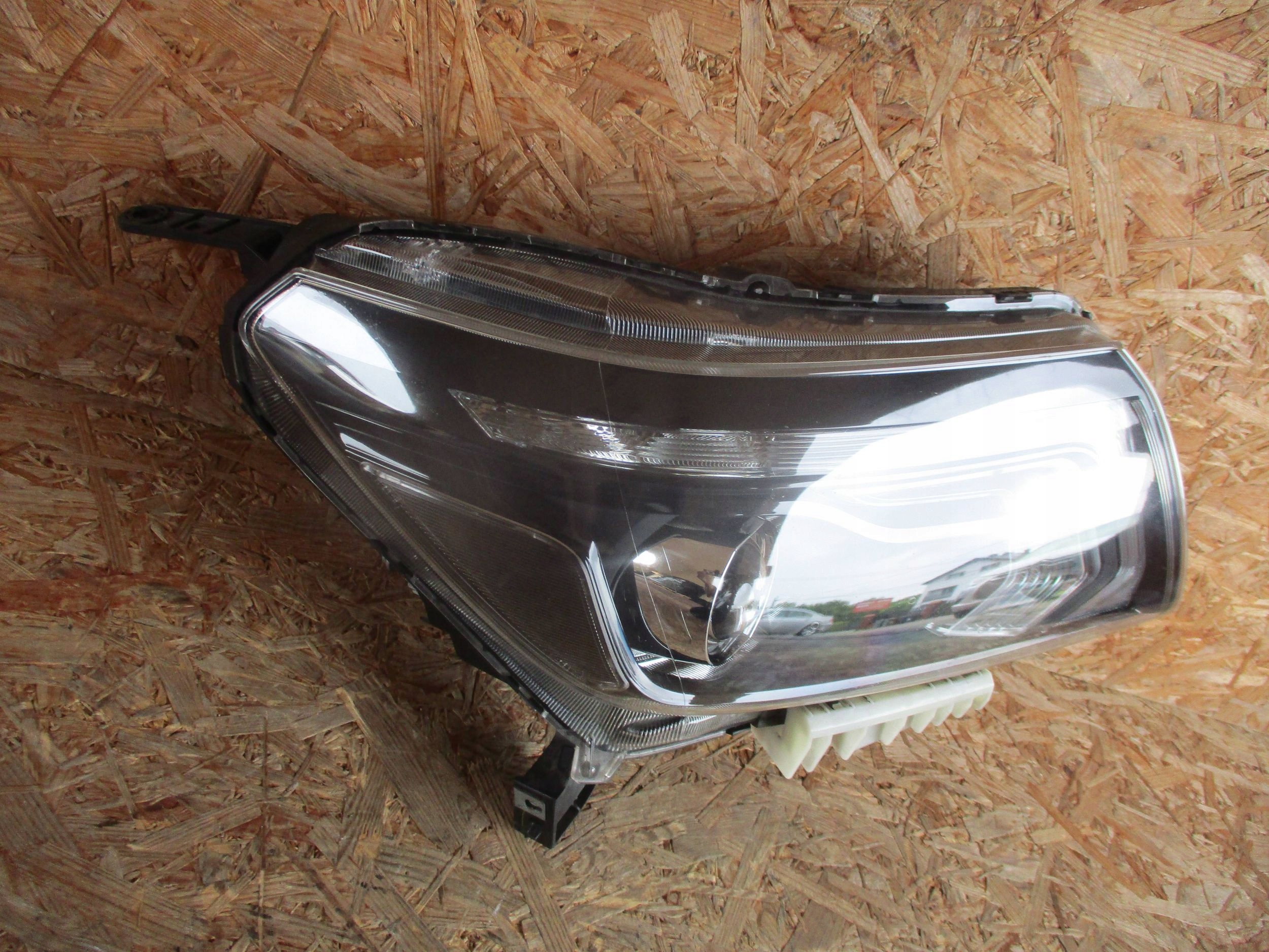 light front front right NISSAN NAVARA NP300 D23 LIFT FULL LED
