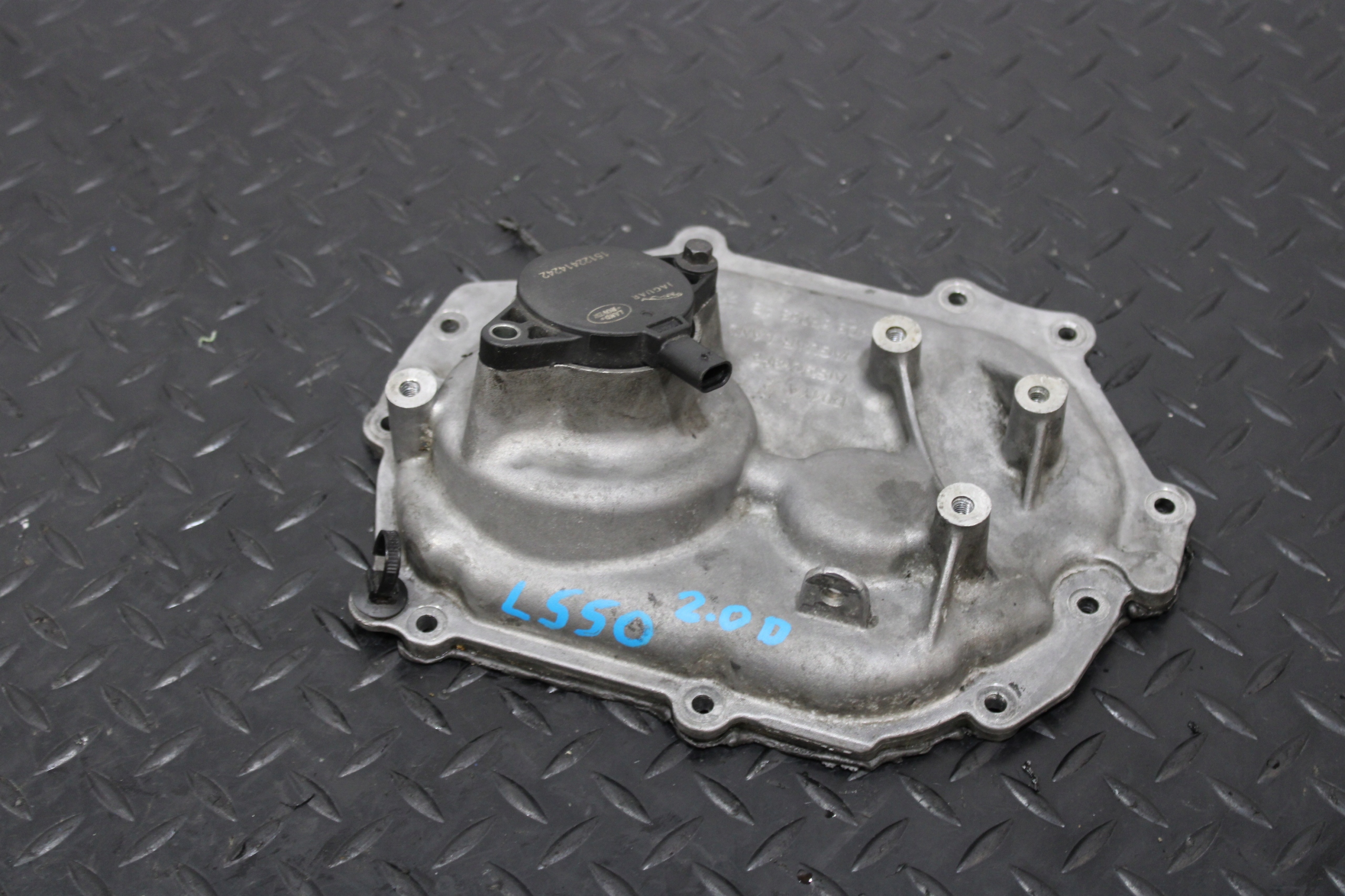 Couvercle carter distribution DISCOVERY SPORT L550 G4D3-6P053-AB