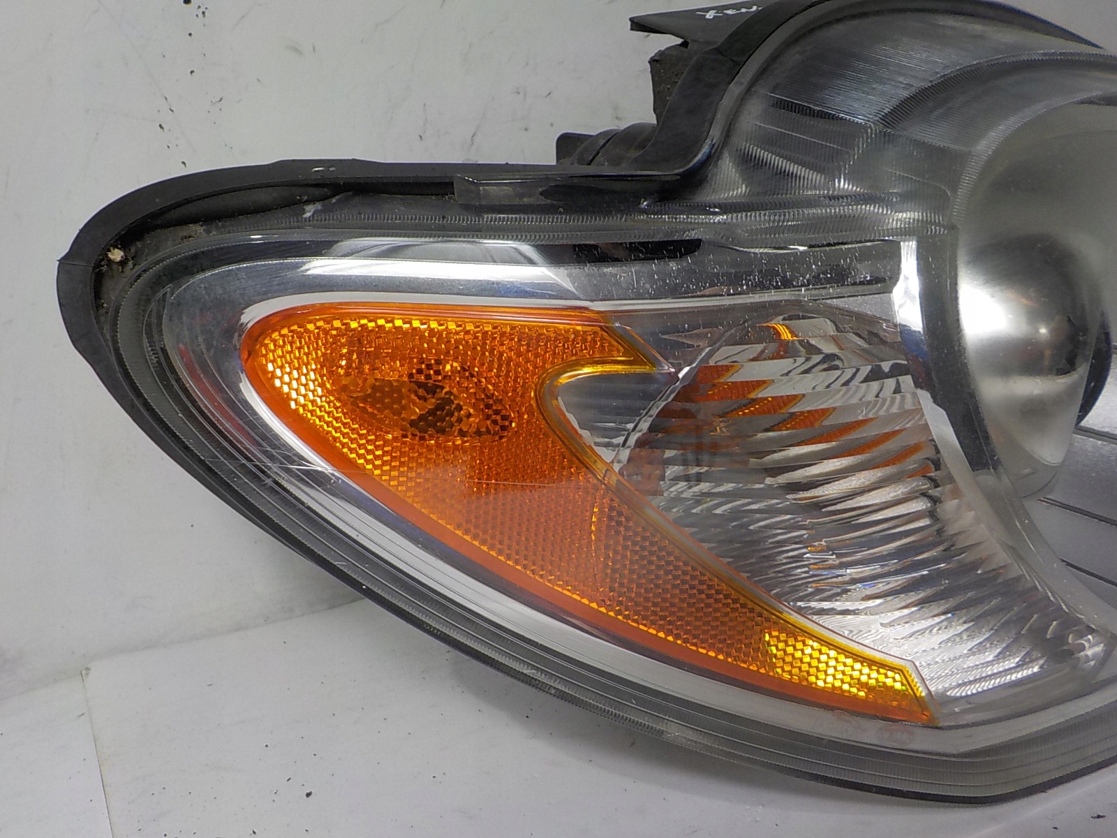JAGUAR XF X250 XENON light right front front UK