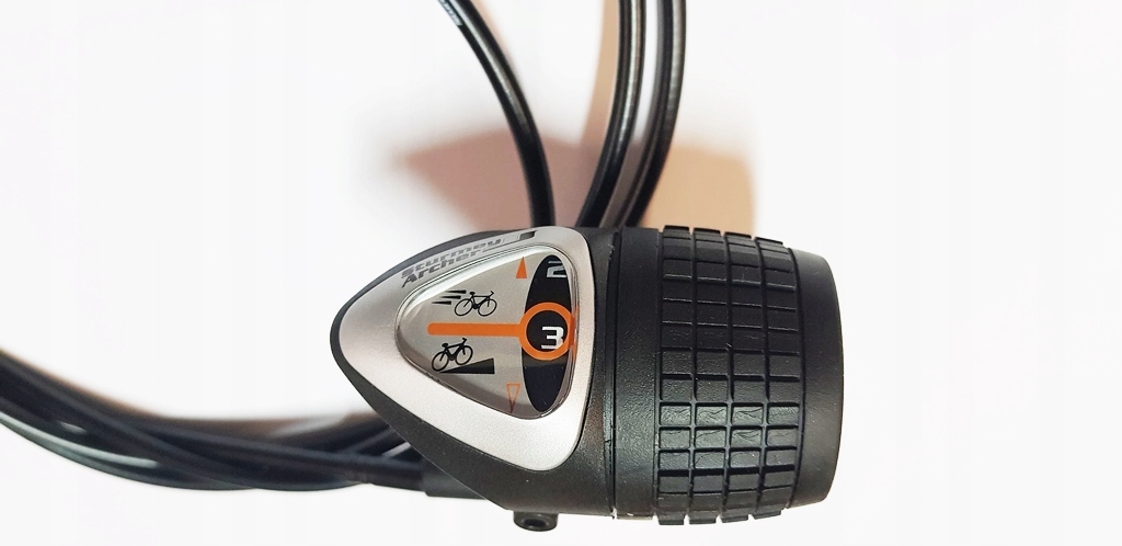 MANETKA STURMEY ARCHER 3 BIEGI OBROTOWA LINKA PRAW