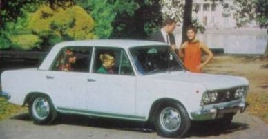 FIAT 125p POLONEZ - ZESTAW NAPRAWCZY POMPY PALIWA Producent części Akor