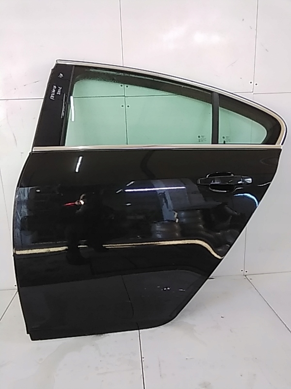 A688 OPEL INSIGNIA A HB ДВЕРИ ЛЕВЫЙ ЗАД. Z22c