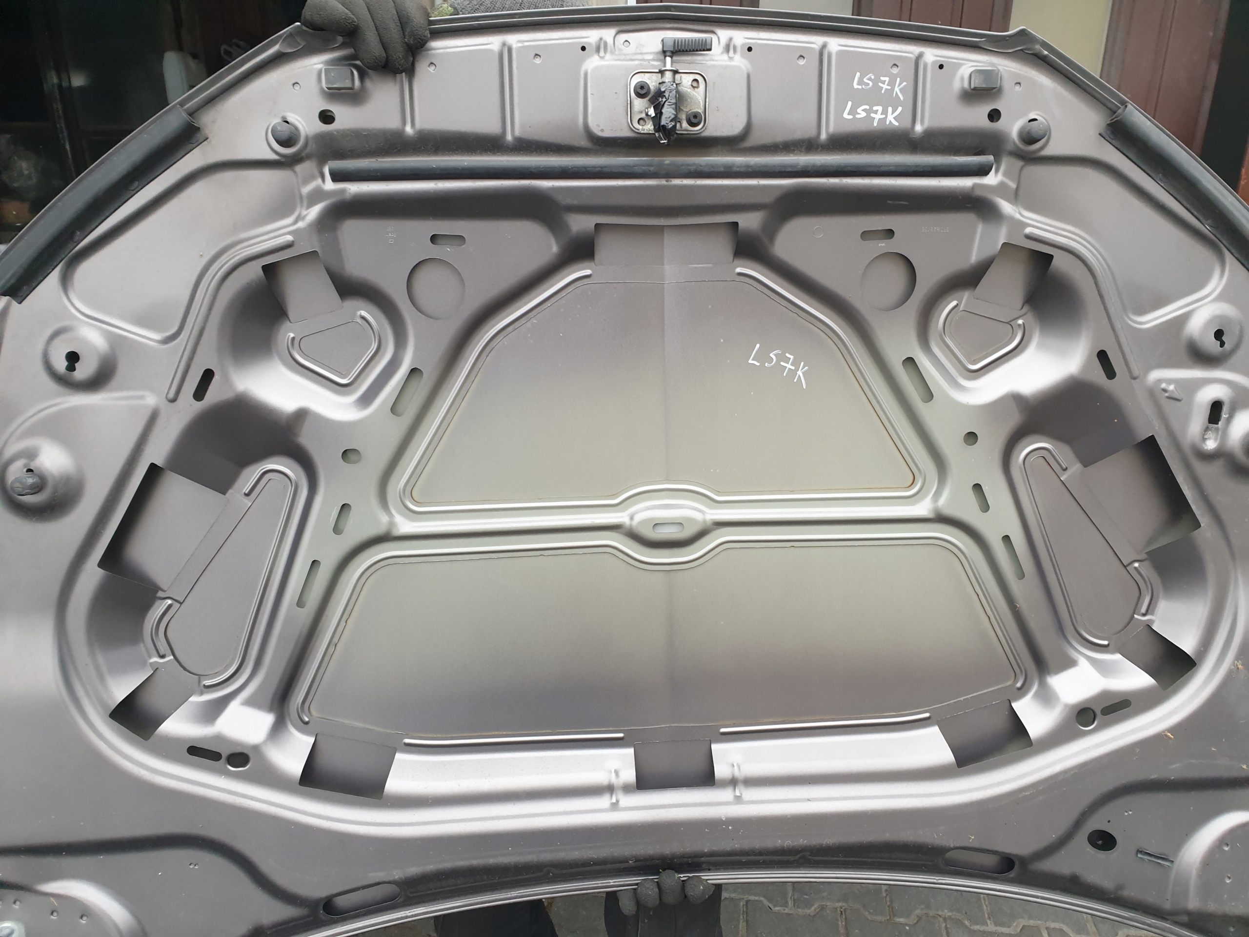 bonnet front engine housing cover SEAT LEON III 3 5F 2013- LS7K original