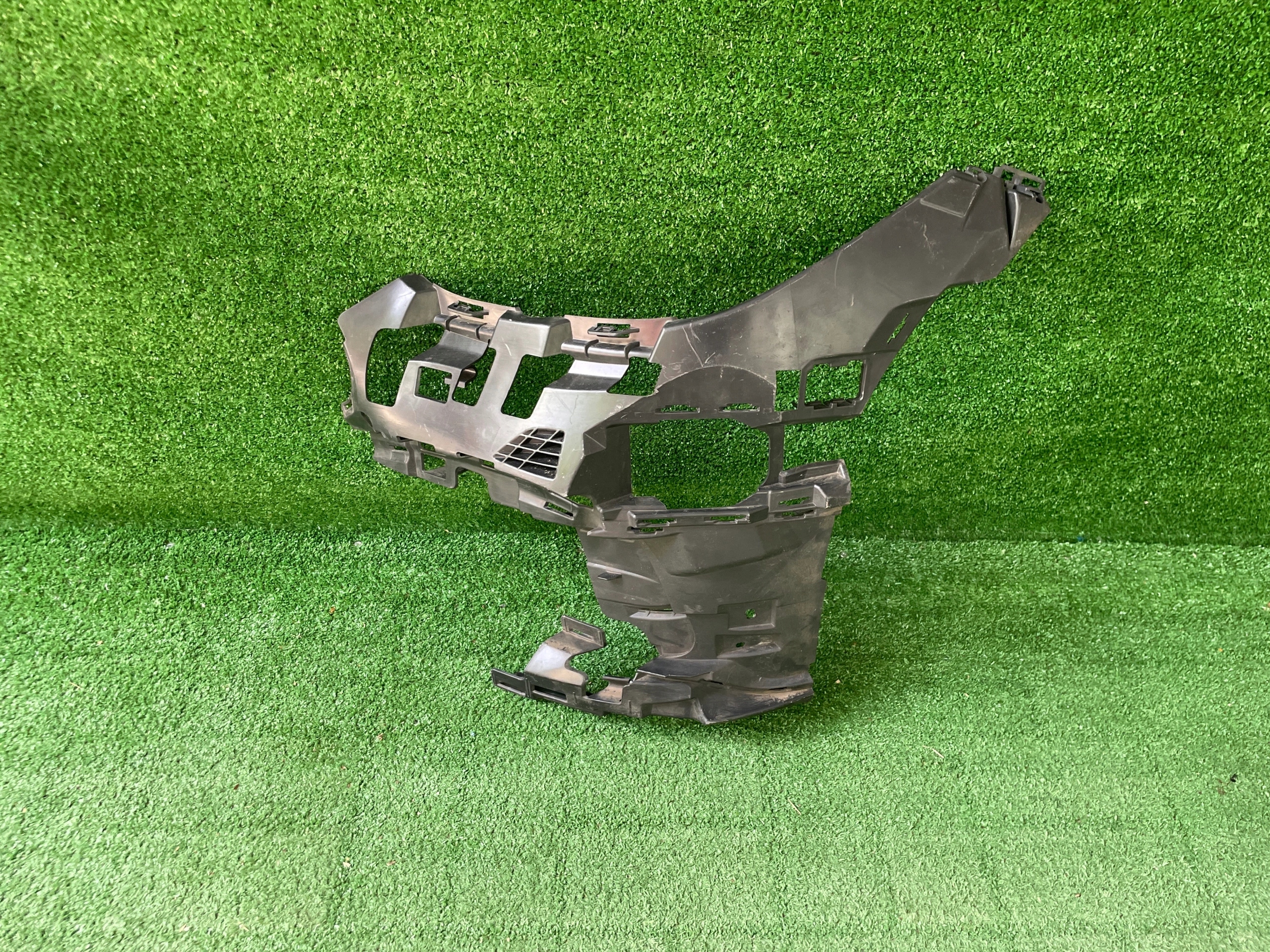 Mercedes C W206 left bumper bracket A2068856001 AMG