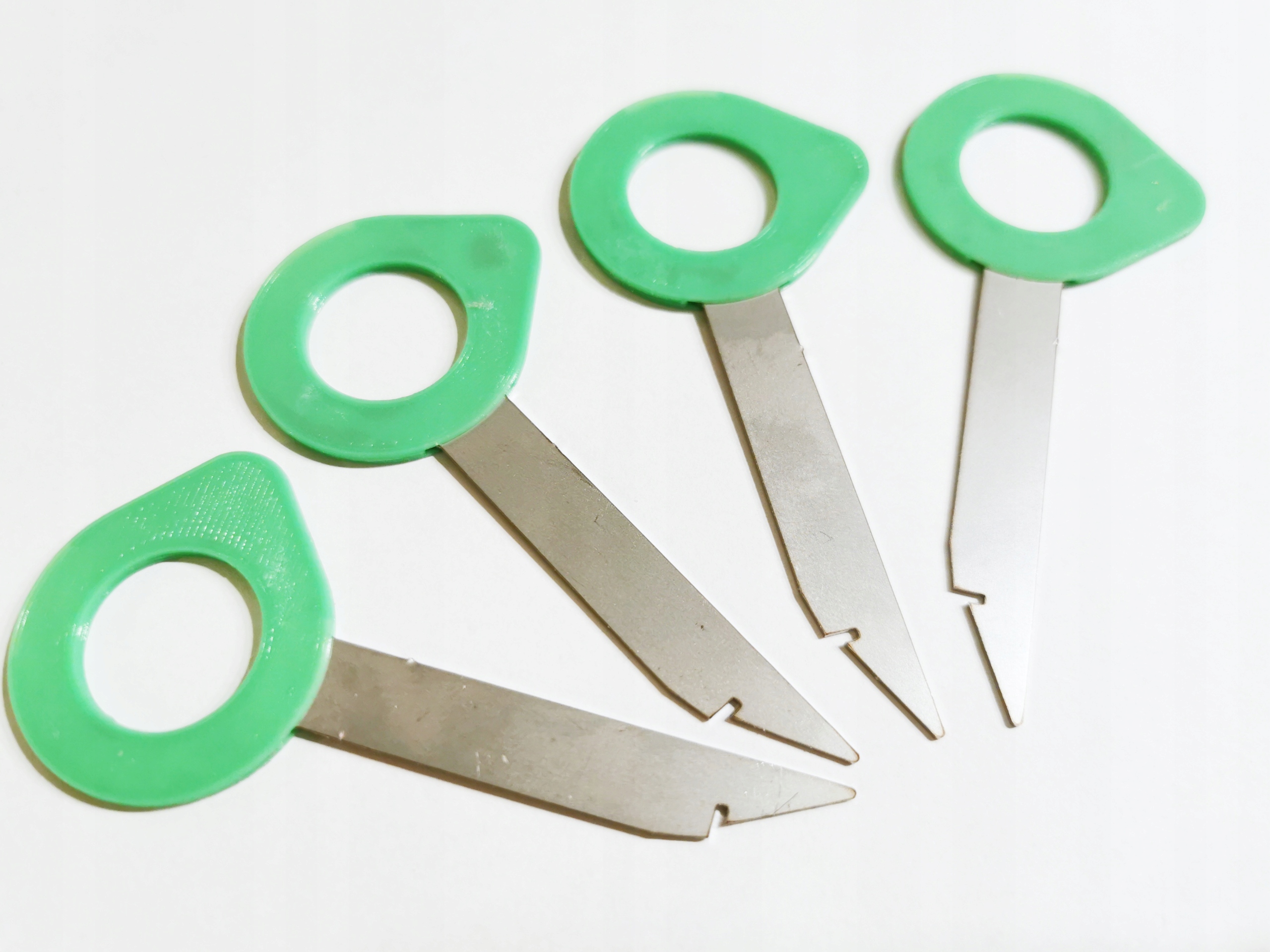 Klucze, wyjmaki do radia. Vw, Audi, stal Inox 4szt