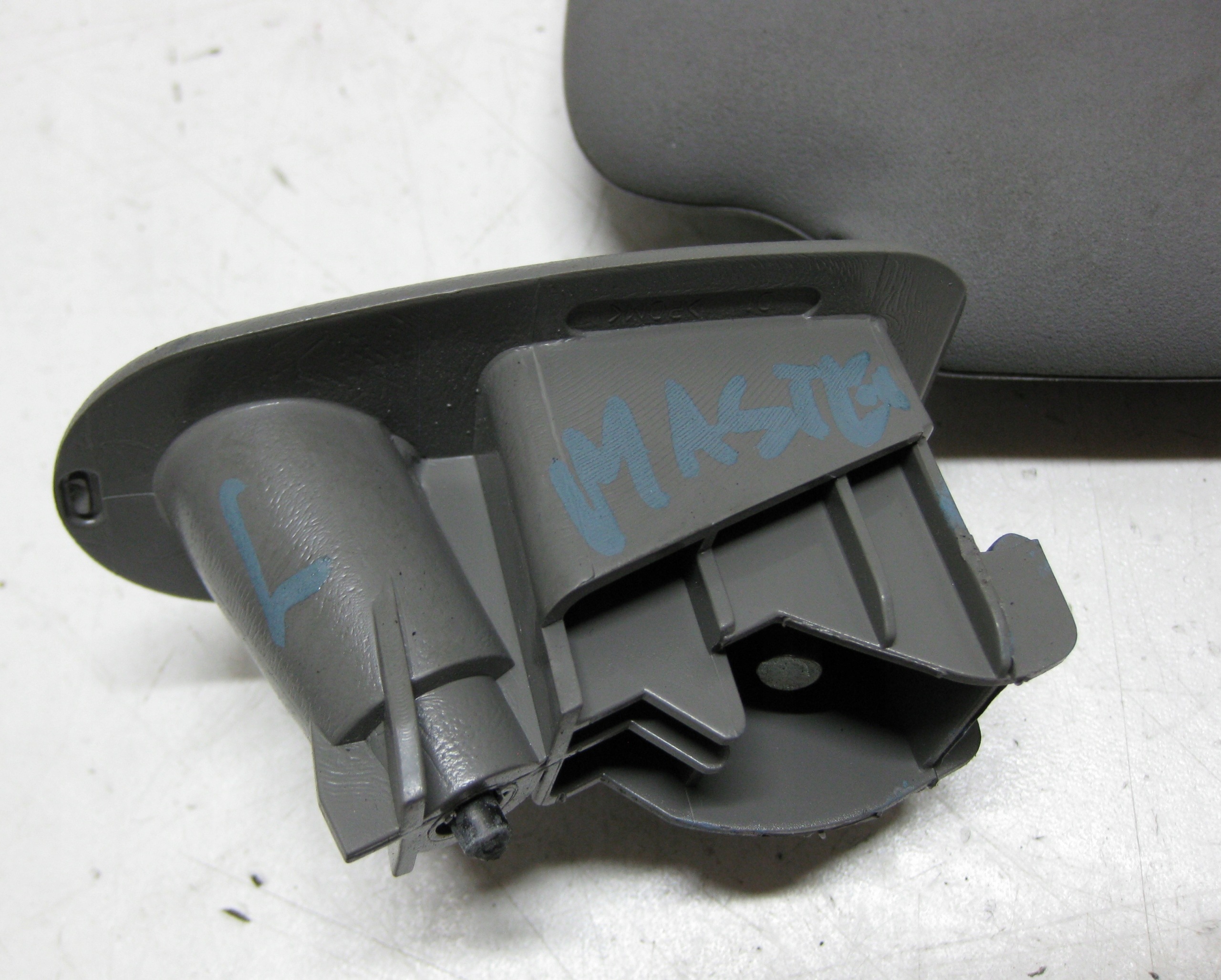 RENAULT MASTER III LIFT cover PRZECIWSLONECZNA right
