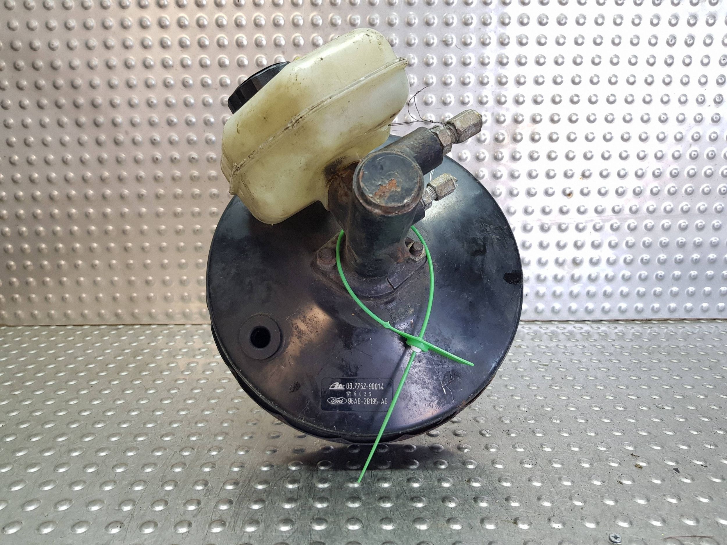 servo Servofreno 96AB-2B195-AE FORD ESCORT MK6 MK7 96