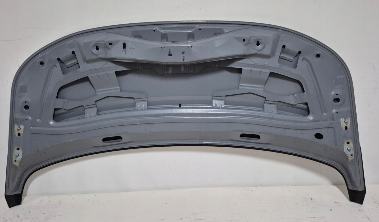 VW ID3 ID.3 10A 19- bonnet moulding