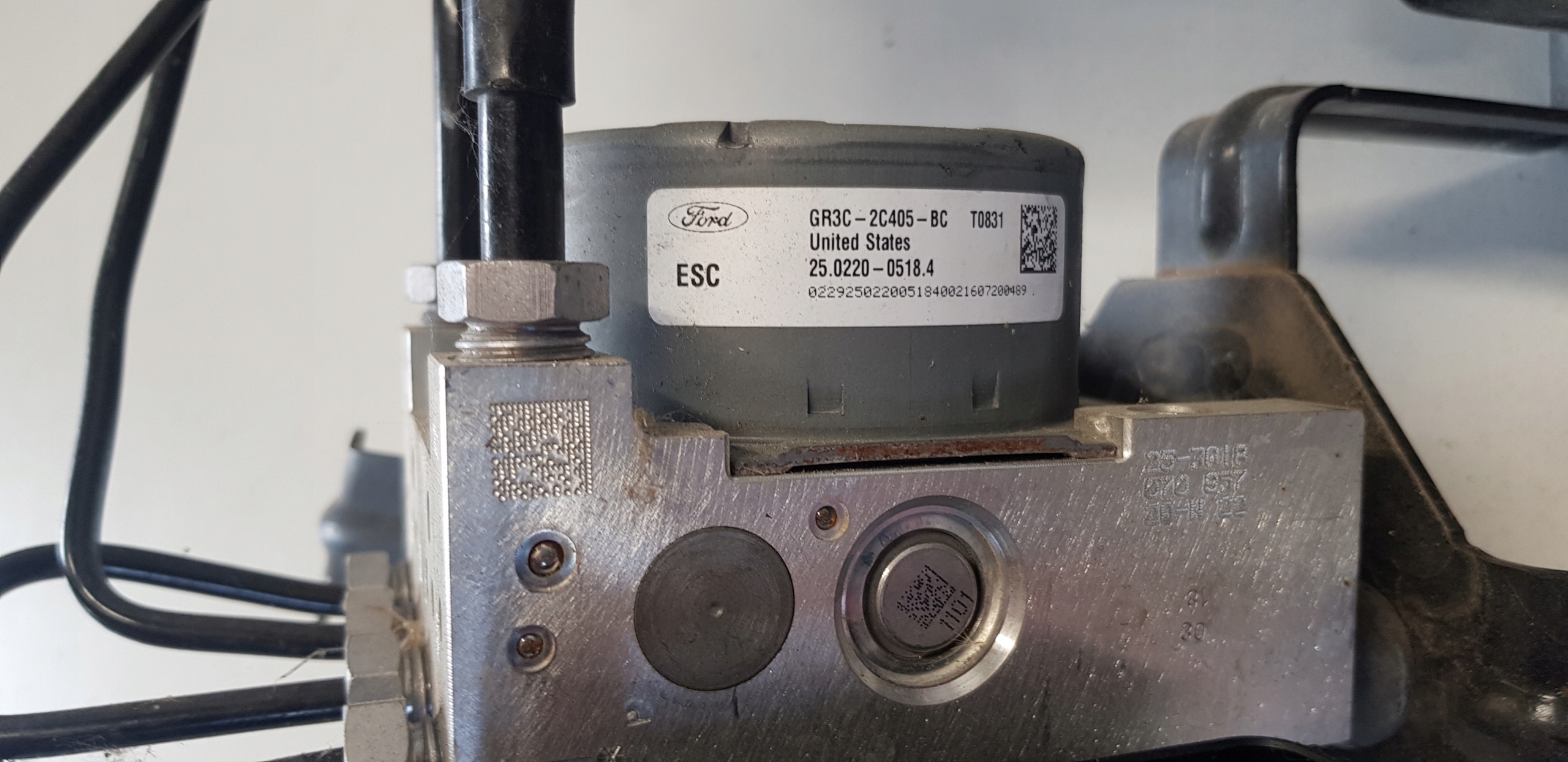 FORD MUSTANG 2015 + Pumpe ABS Servo GR3C-2C405-BC