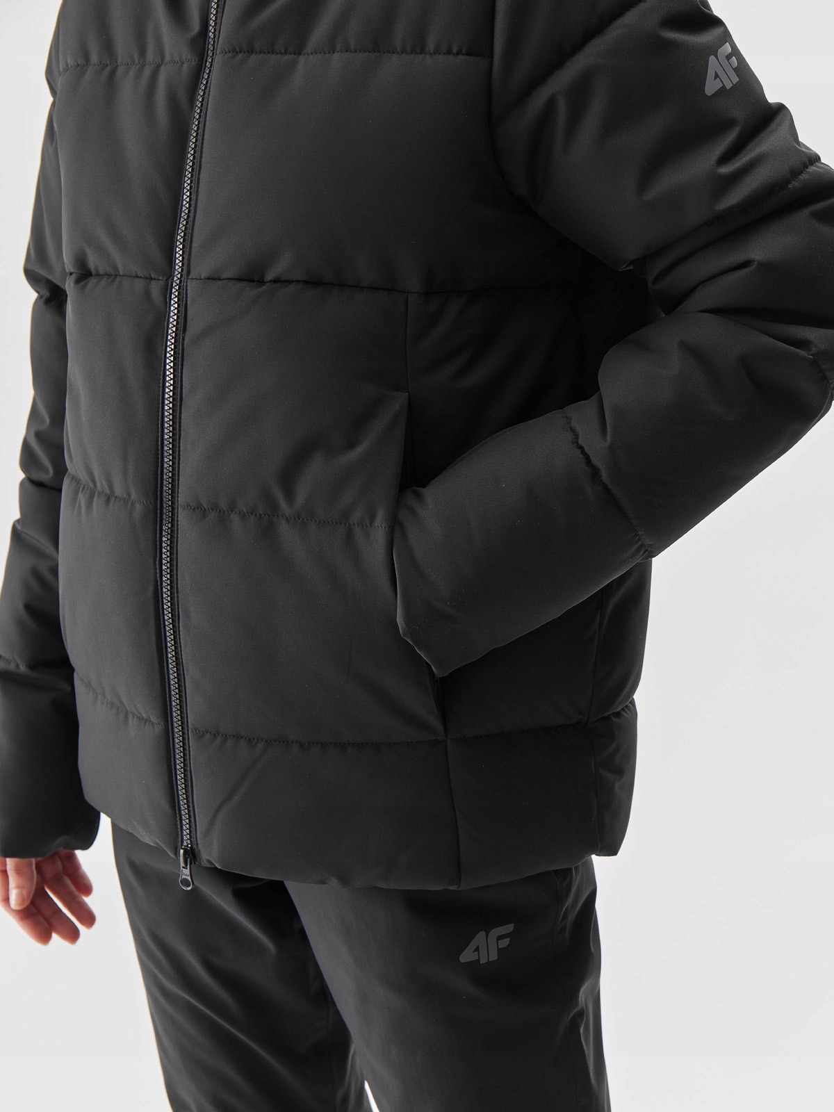 Damska kurtka narciarska 4F z membraną TJAF573 czarny 20S L