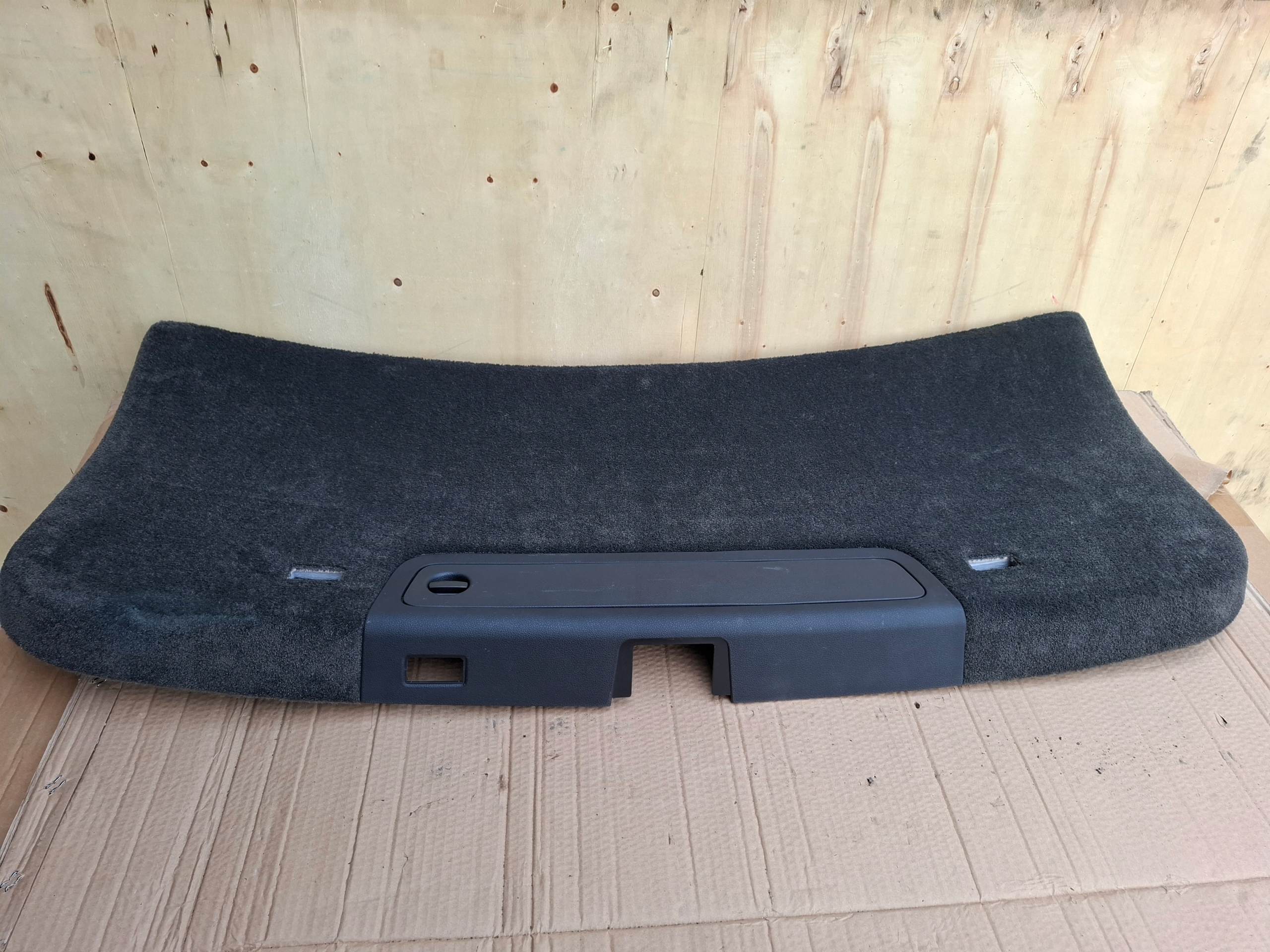 upholstery bonnet rear part BENTLEY BENTAYGA 17r