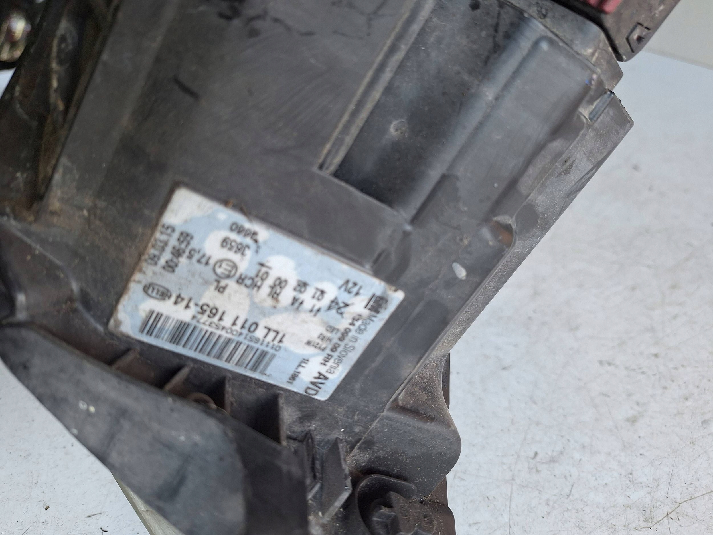 OPEL INSIGNIA A LIFT 13-17 light right UK-ANGLIK
