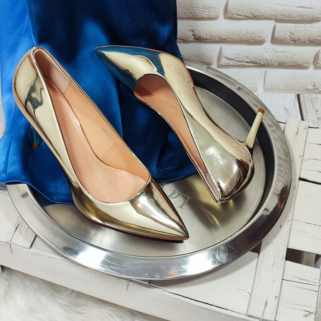 ZGRABNE ZŁOTE LAKIEROWANE SZPILKI DAMSKIE 38 Marka inna