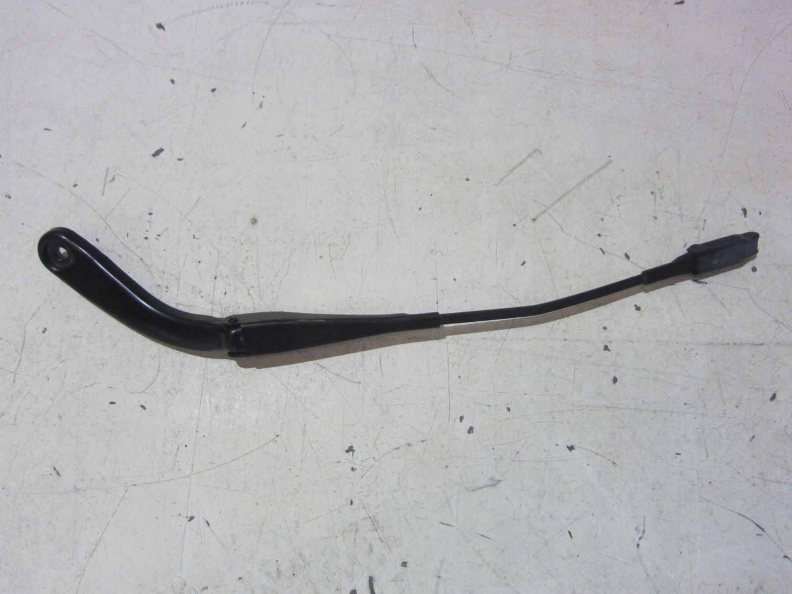 BMW F34 GT рычаг стеклоочистителя левый 7286105