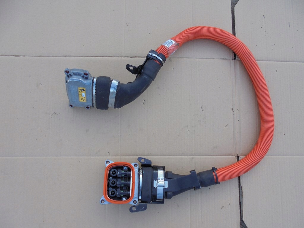 9429628,9429627 - Провод зарядный кабель BMW X5 G05 гибрид 9429628