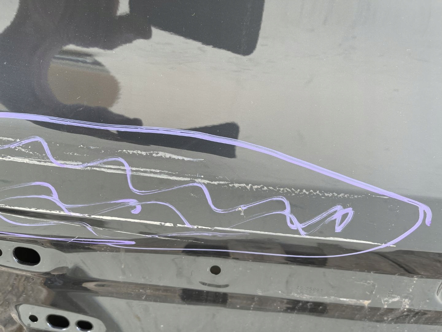 AUDI E-TRON 4KE 19- door rear. left rear part