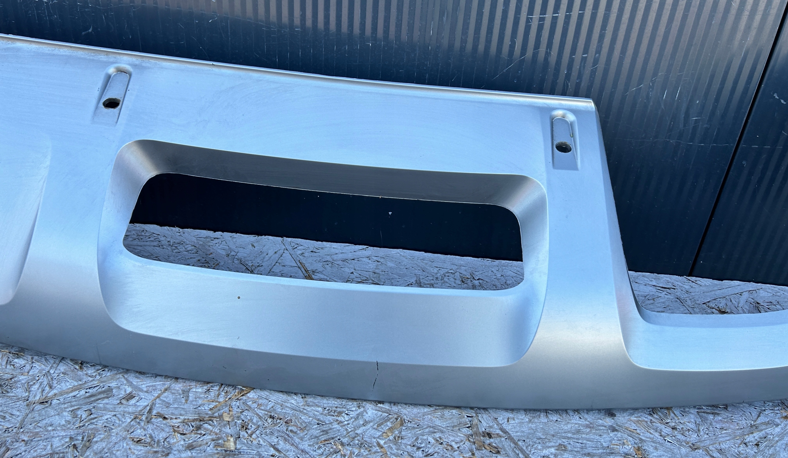 SPOILER Paraurti posteriore AUDI Q3 e 8U 8U0807568