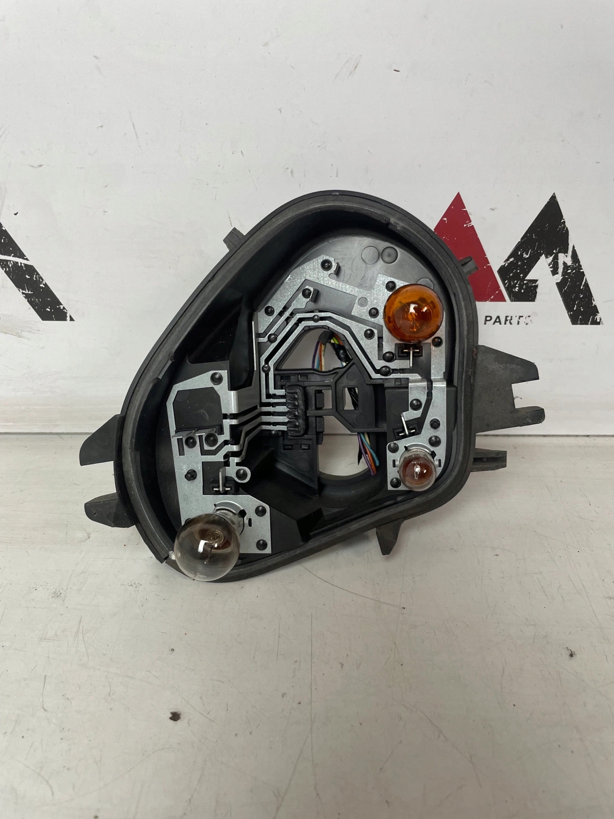light housing rear part right Peugeot 208
