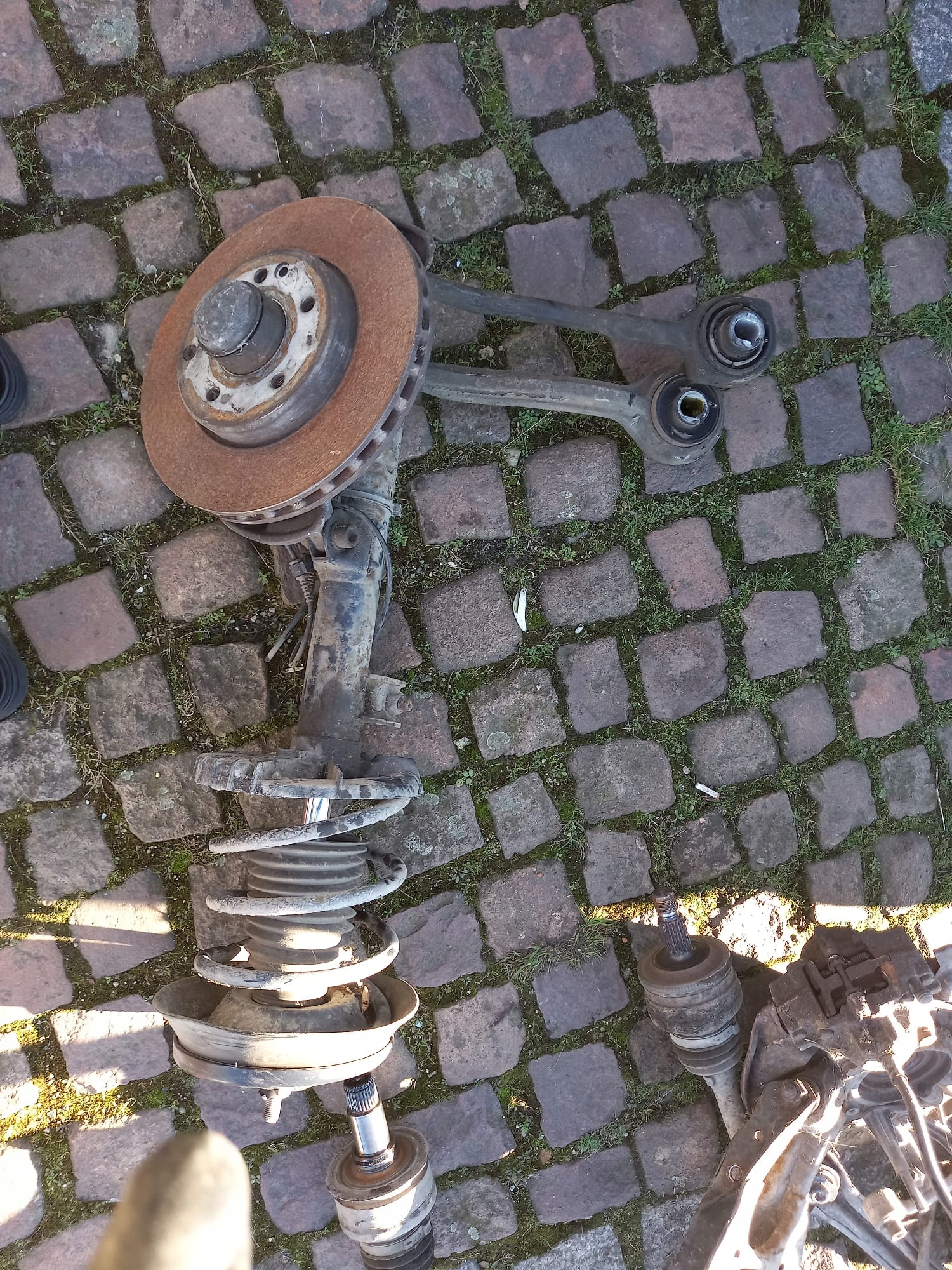 MERCEDES C200 W203 2.0 b MCPERSON передний левый