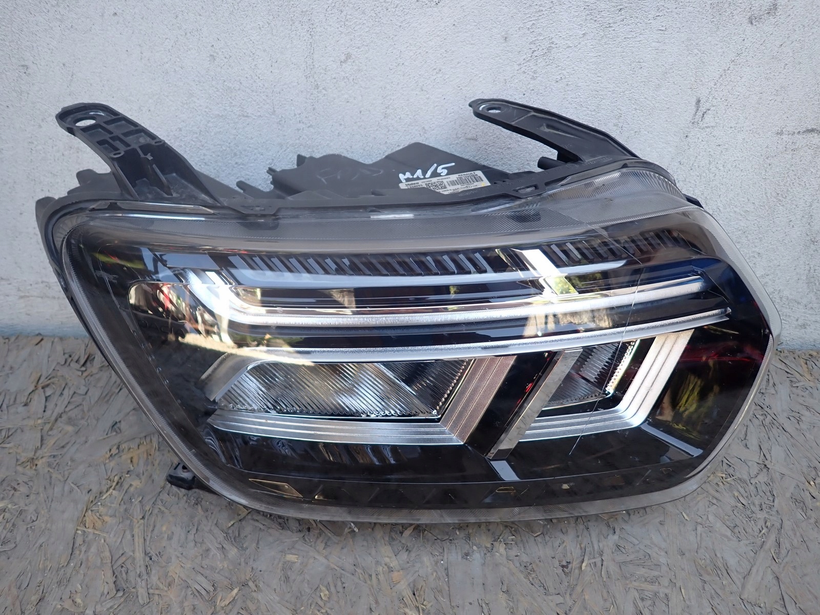 light right REFLEKTOR right LED DACIA DUSTER 2 II HM LIFT 21-24R 260109550R