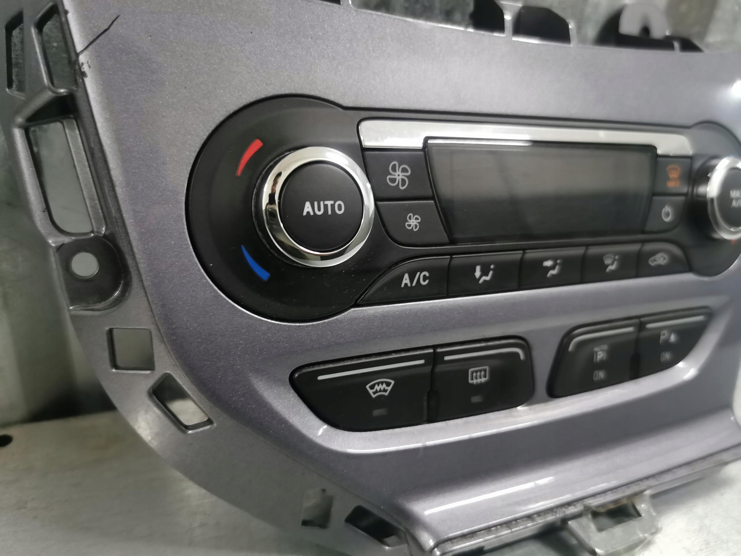 COMANDI CLIMA FORD FOCUS MK3 BM5T-18C612-CL