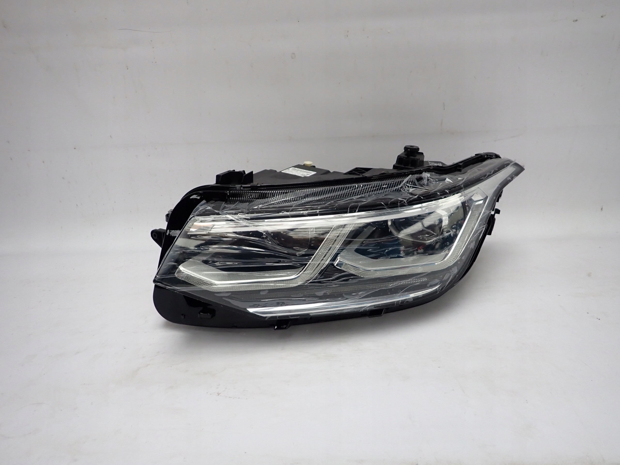 RENAULT CLIO V RS bumper front front PDC 622542539R