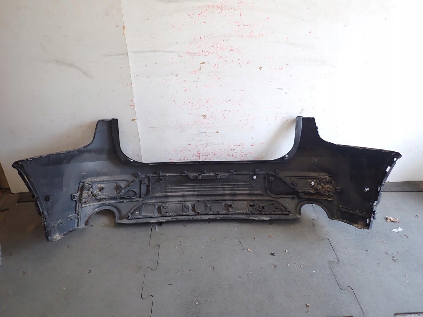 bumper rear part rear LYNK CO 01 2021- 8889410231