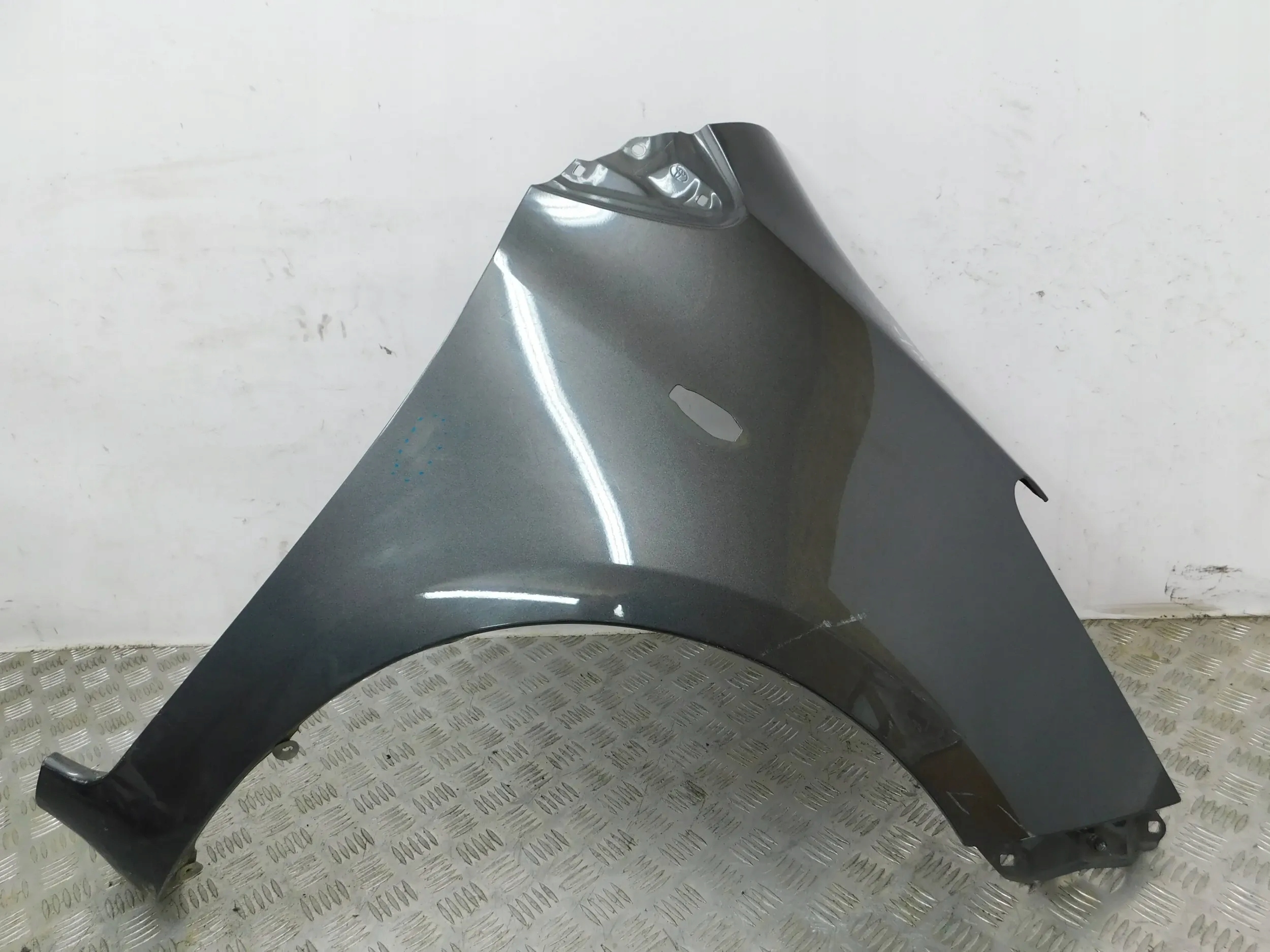 fender front front right TOYOTA YARIS II 2