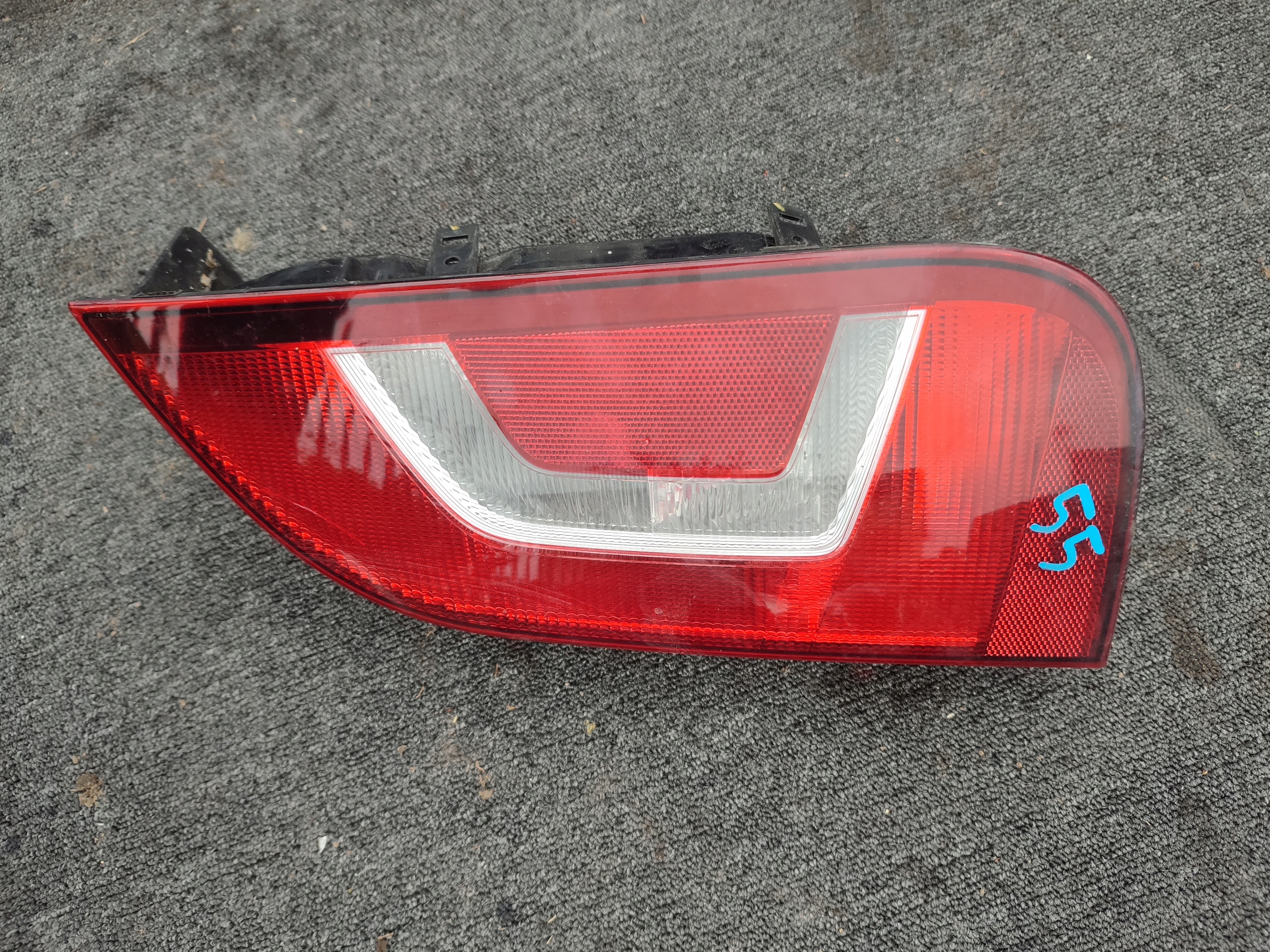 light right rear part right rear Volkswagen UP 1S0945096D 1S0945112