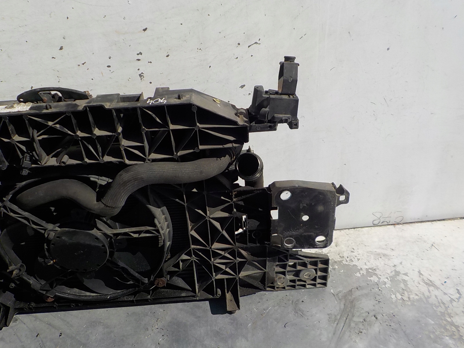 404 RENAULT SCENIC III support panel for radiators sider radiator