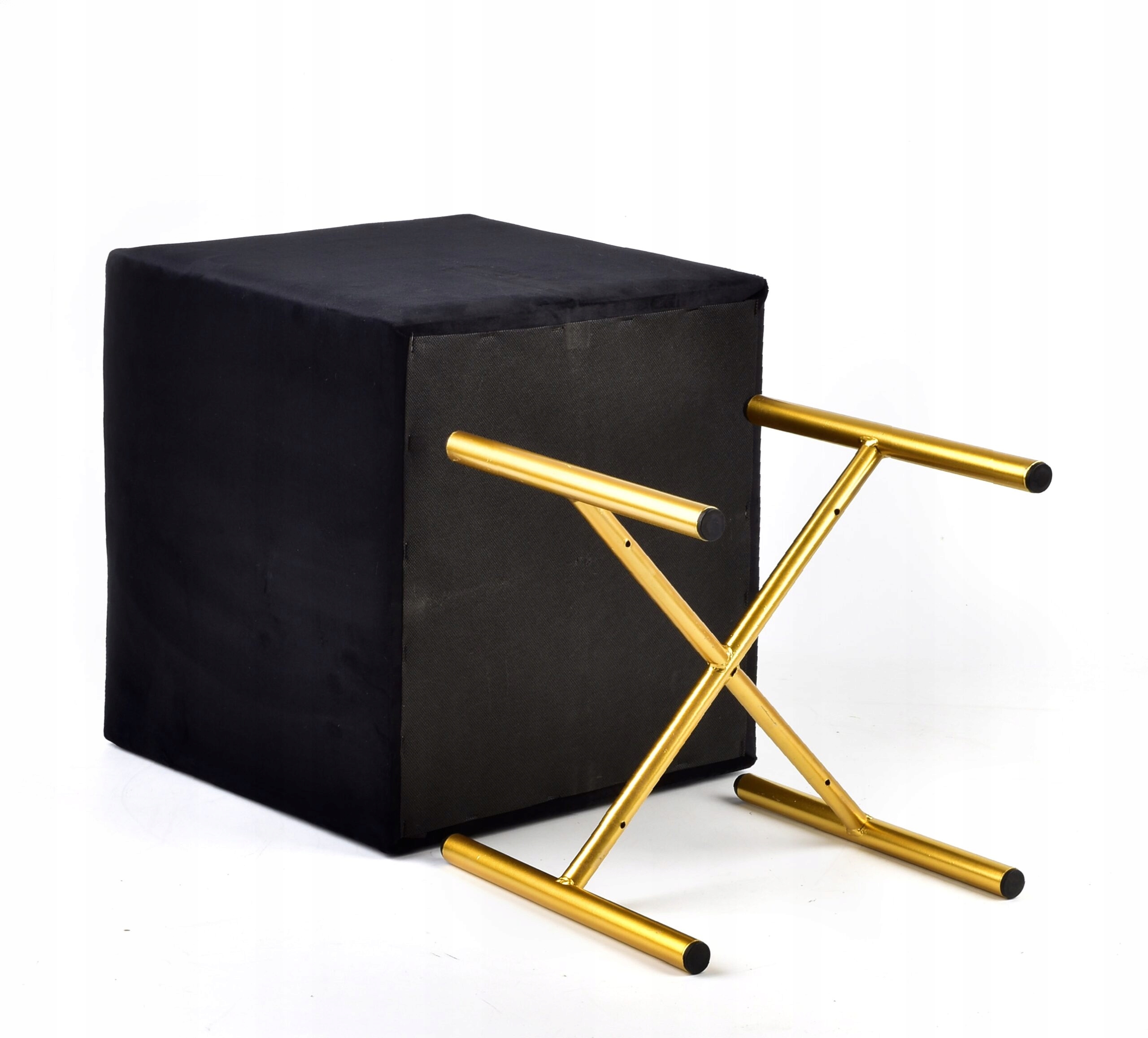 Pufa tapicerowana Mondex czarny