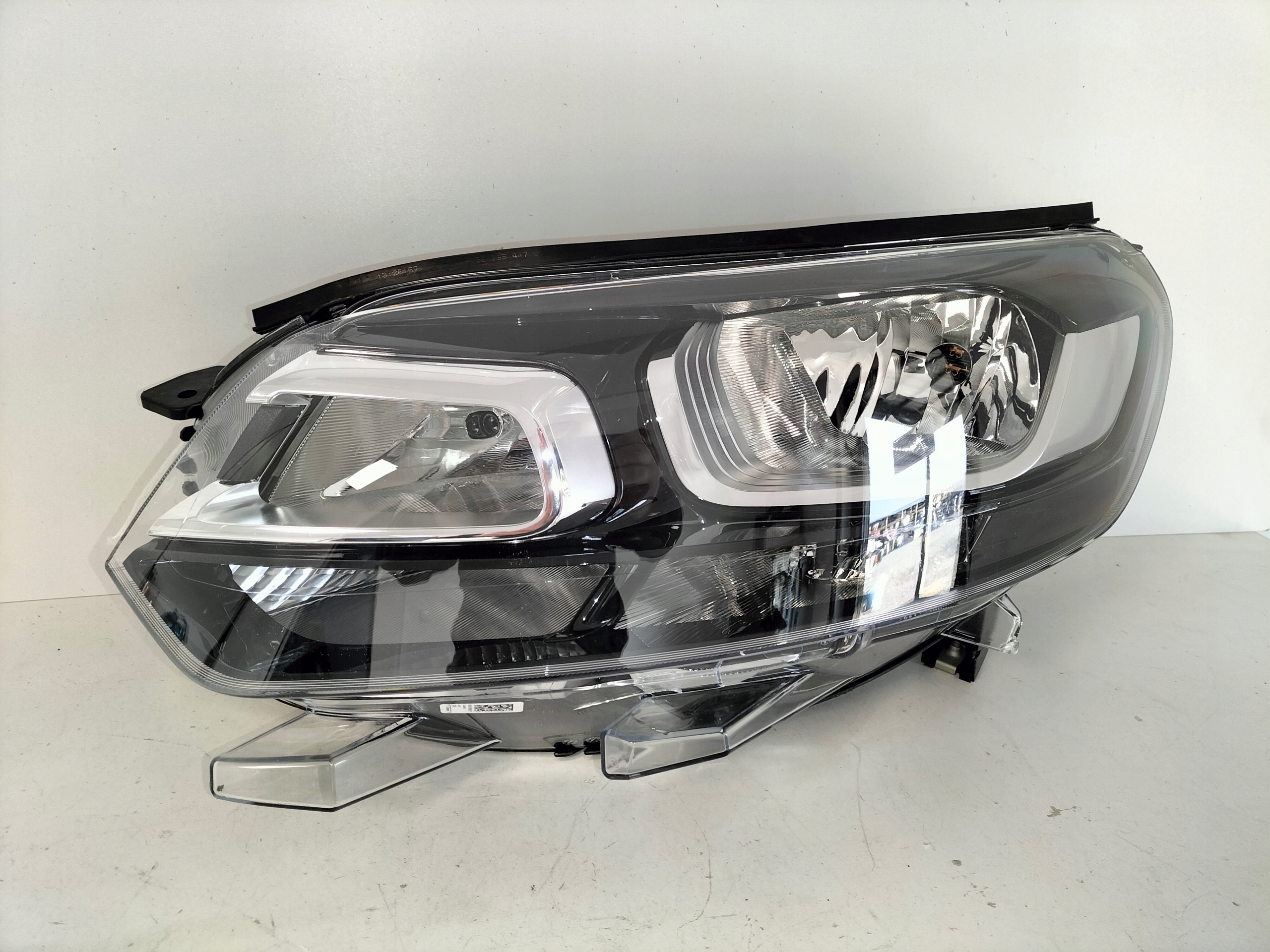 light front reflektor left CITROEN JUMPY III 16- ZAFIRA D 19- VIVARO C