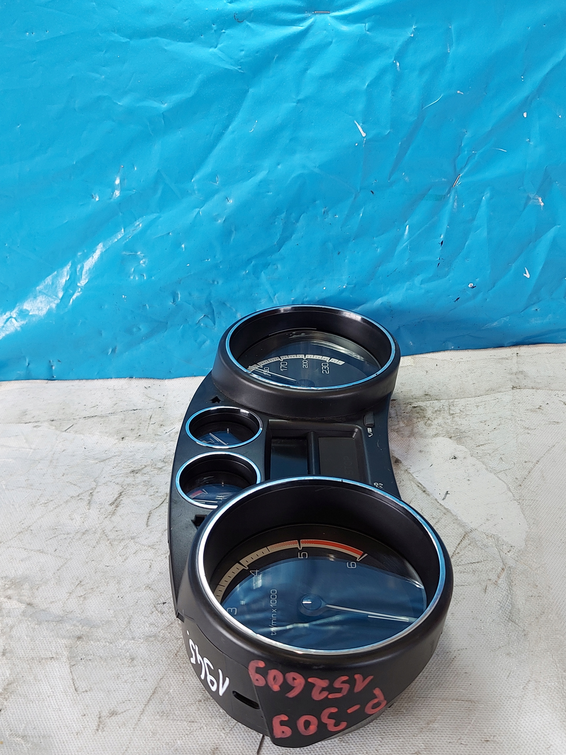 dials clock PEUGEOT 308 1.6 HDI 9666649080