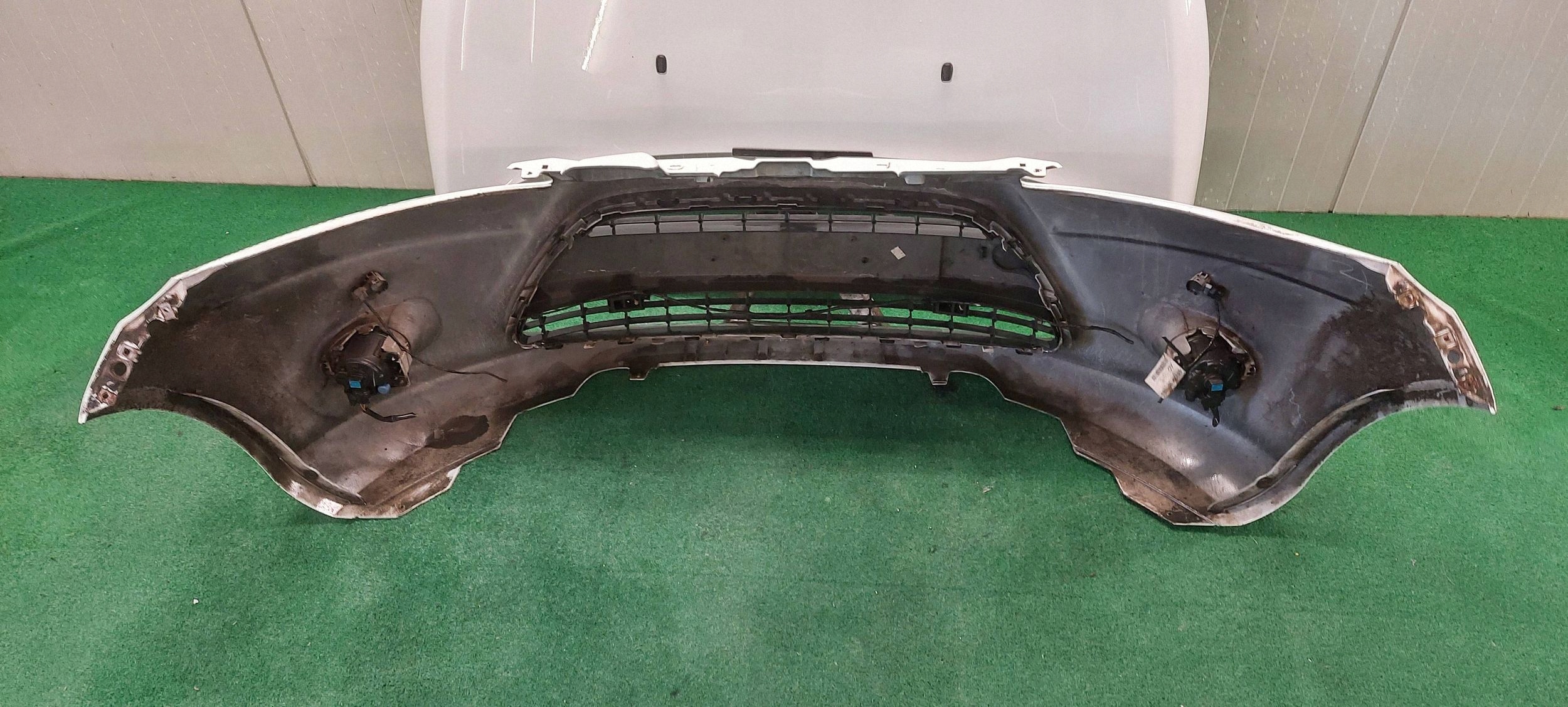 bumper front FORD FIESTA MK7 08-13 LAK: H9