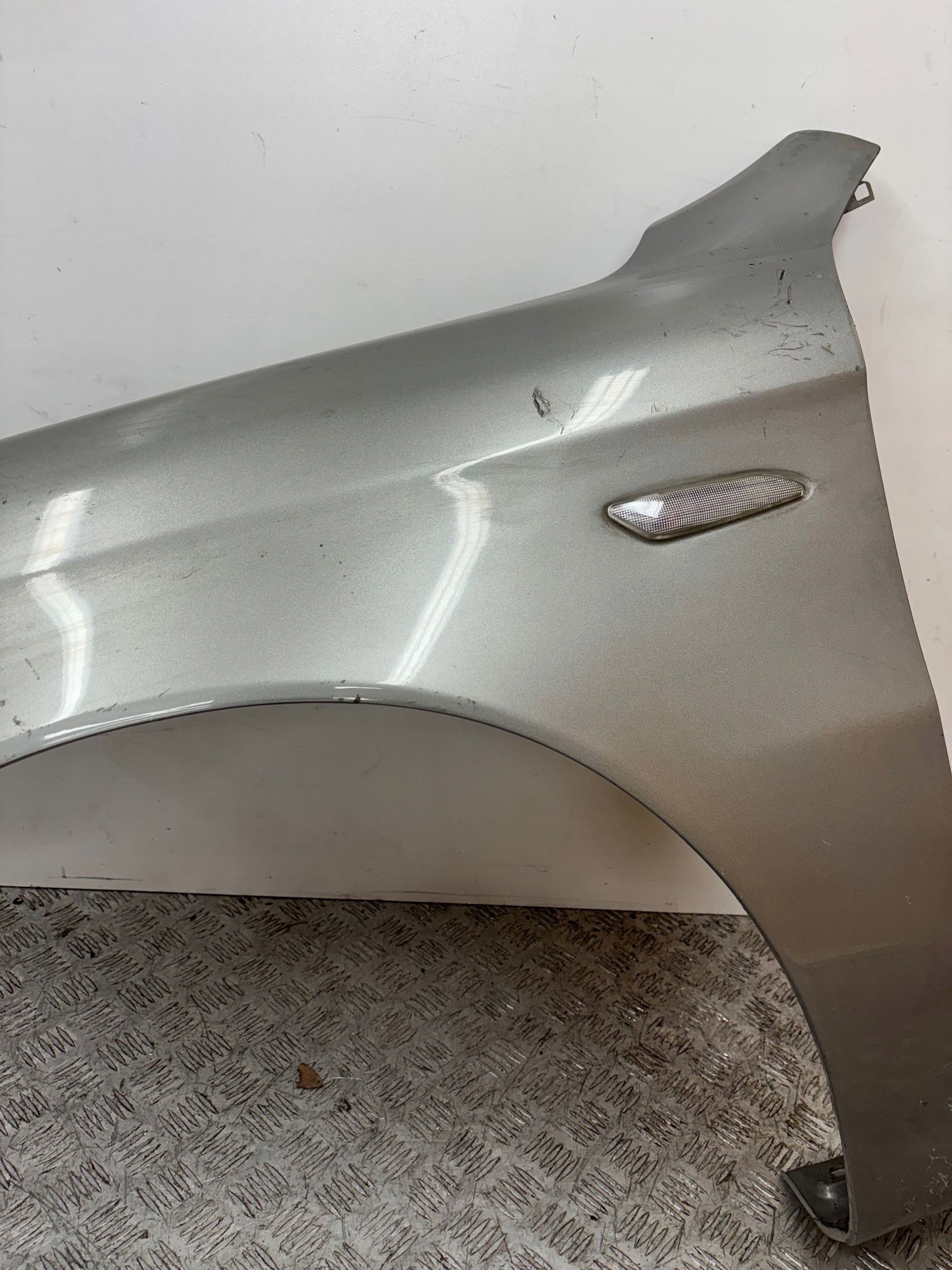 fender front front left ALFA ROMEO 147 LIFT 05