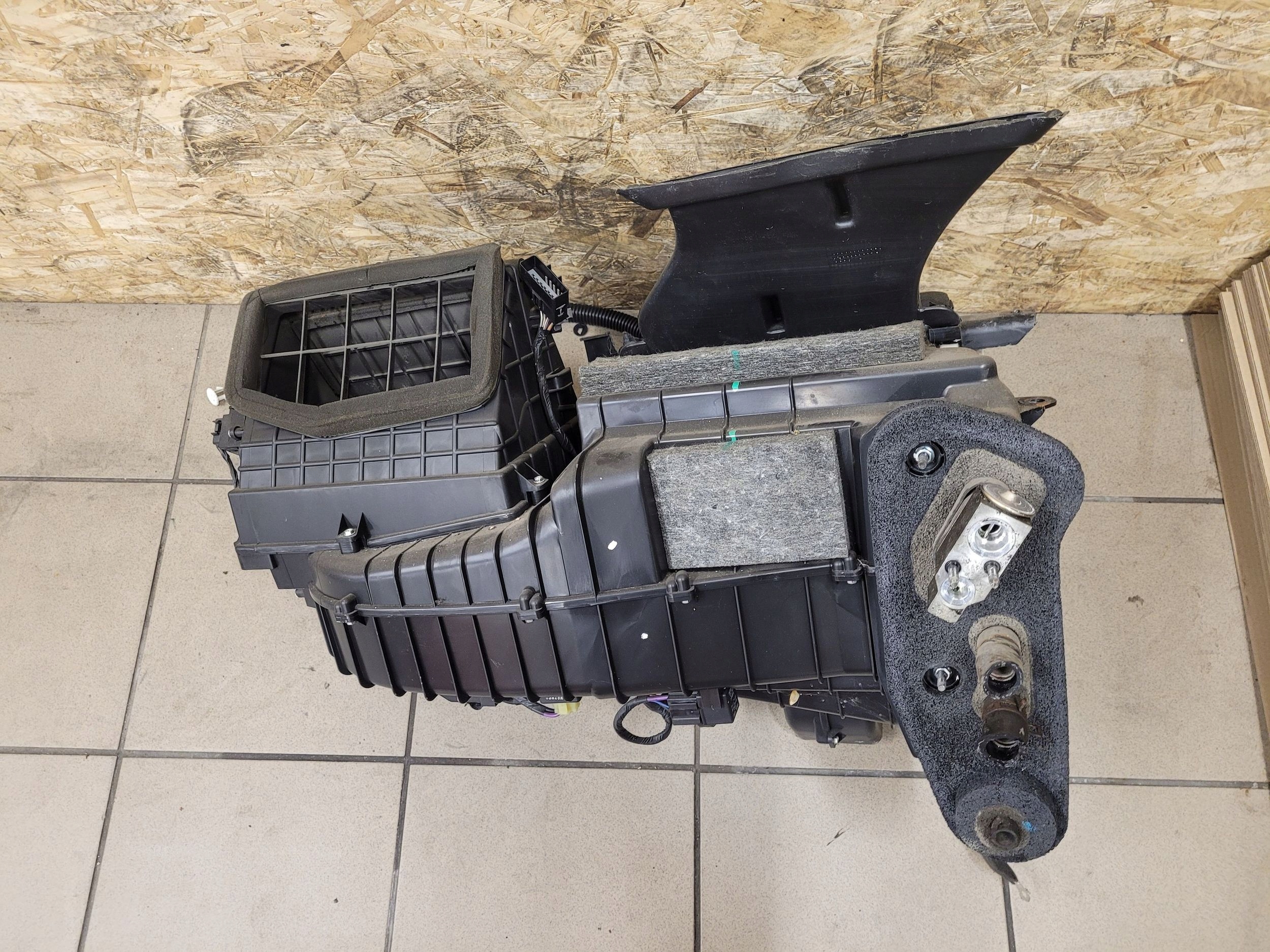 Chevrolet CAPTIVA 2008 радиатор отопителя / комплект