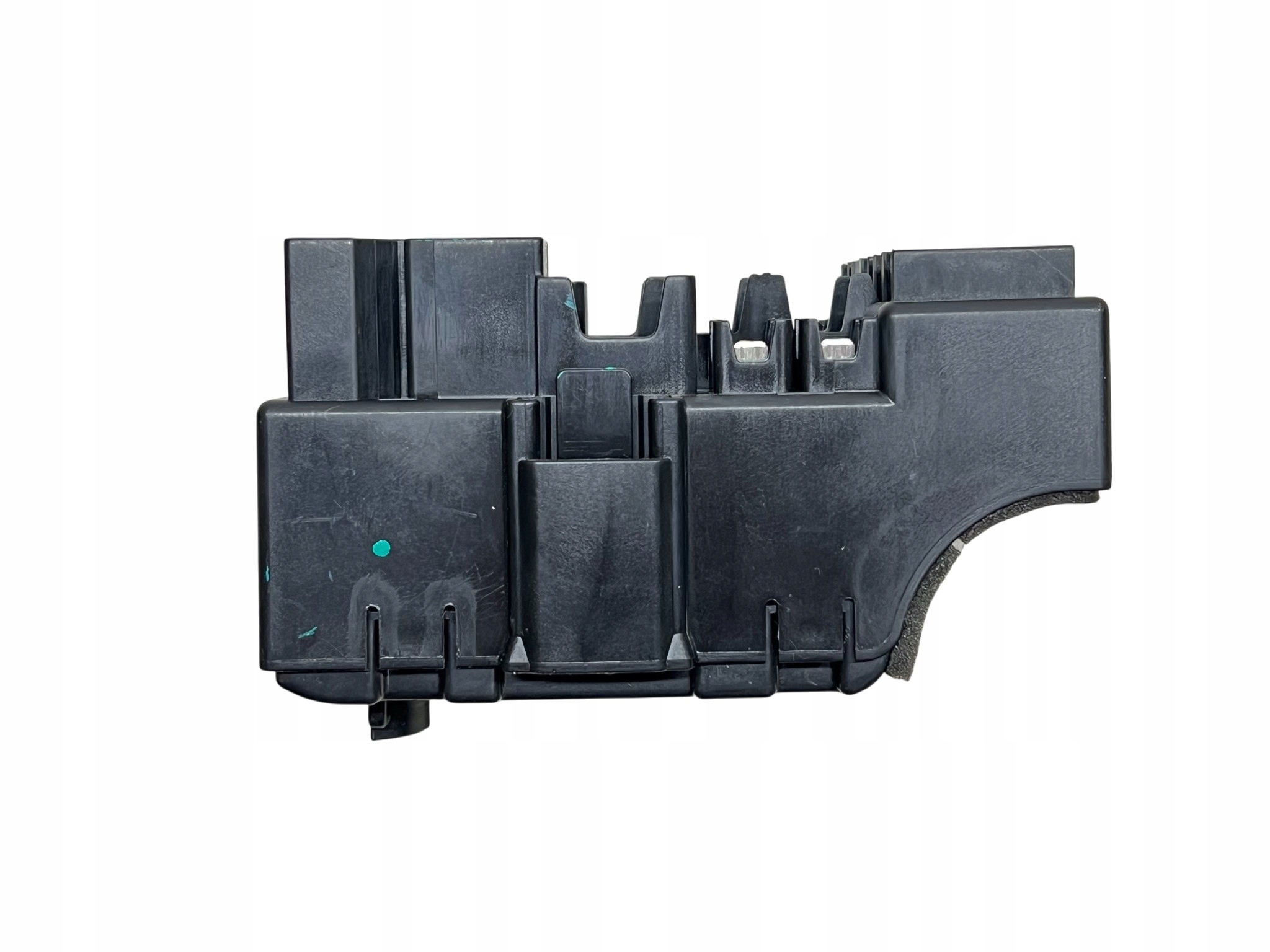 CHEVROLET AVEO T300 fuse box 2B128010F