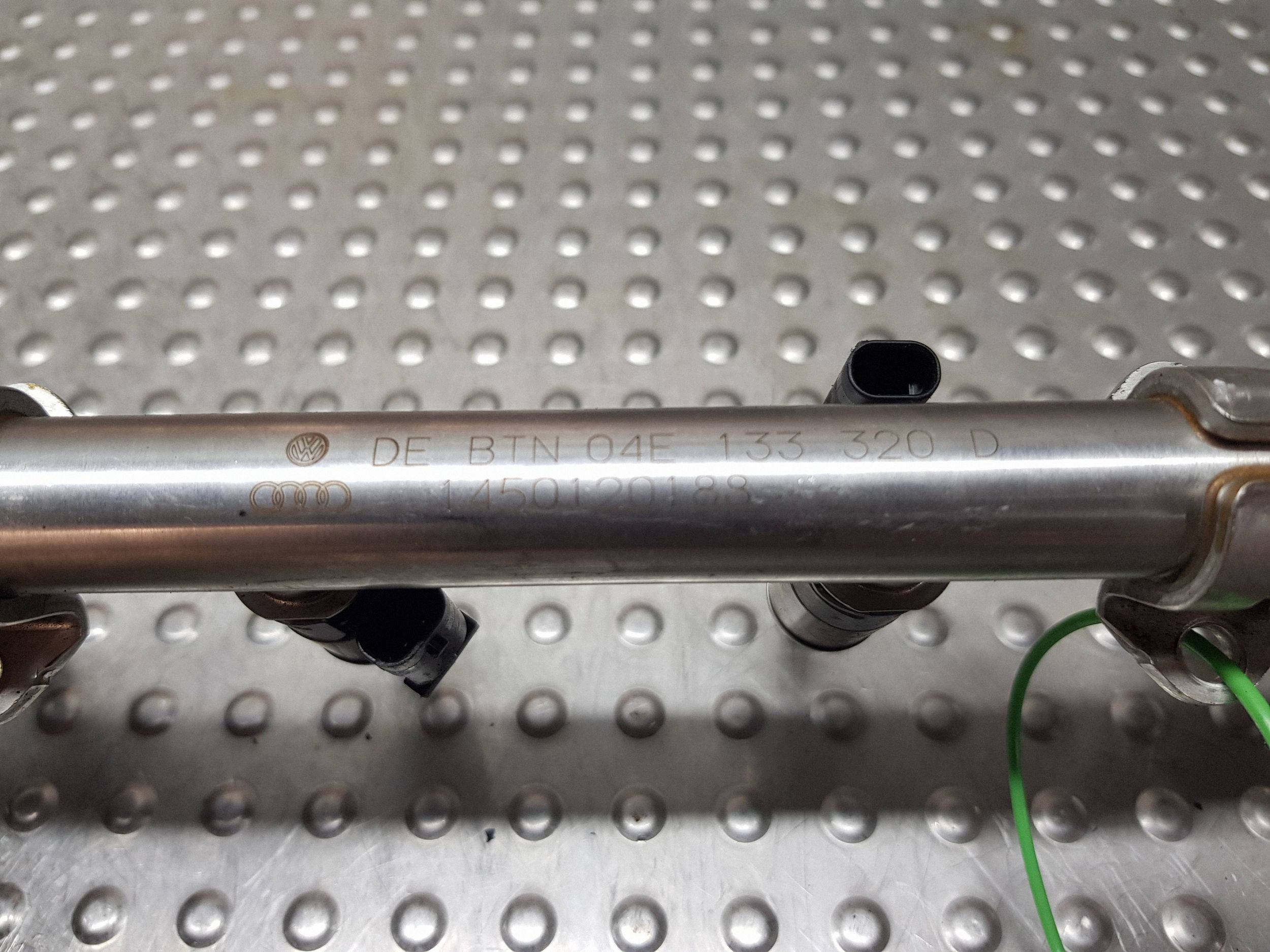 Rampe injection Injecteurs 04E906036E AUDI A3 8V GOLF VII LEON III 1.4 TSI