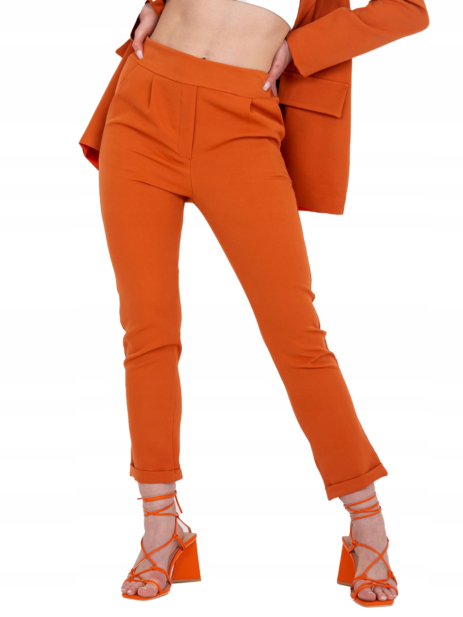 

Eleganckie Spodnie damskie Cygaretki - XL