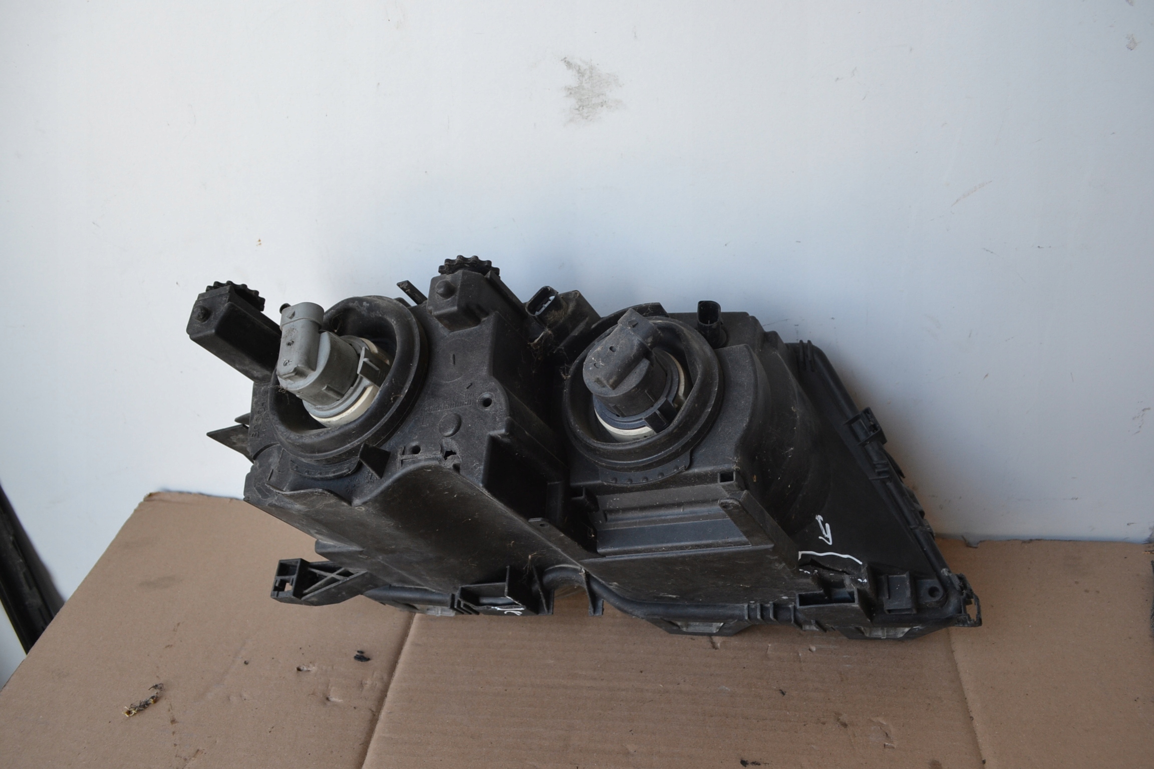 light REFLEKTORLEWA front BMW E46 3 0301089201