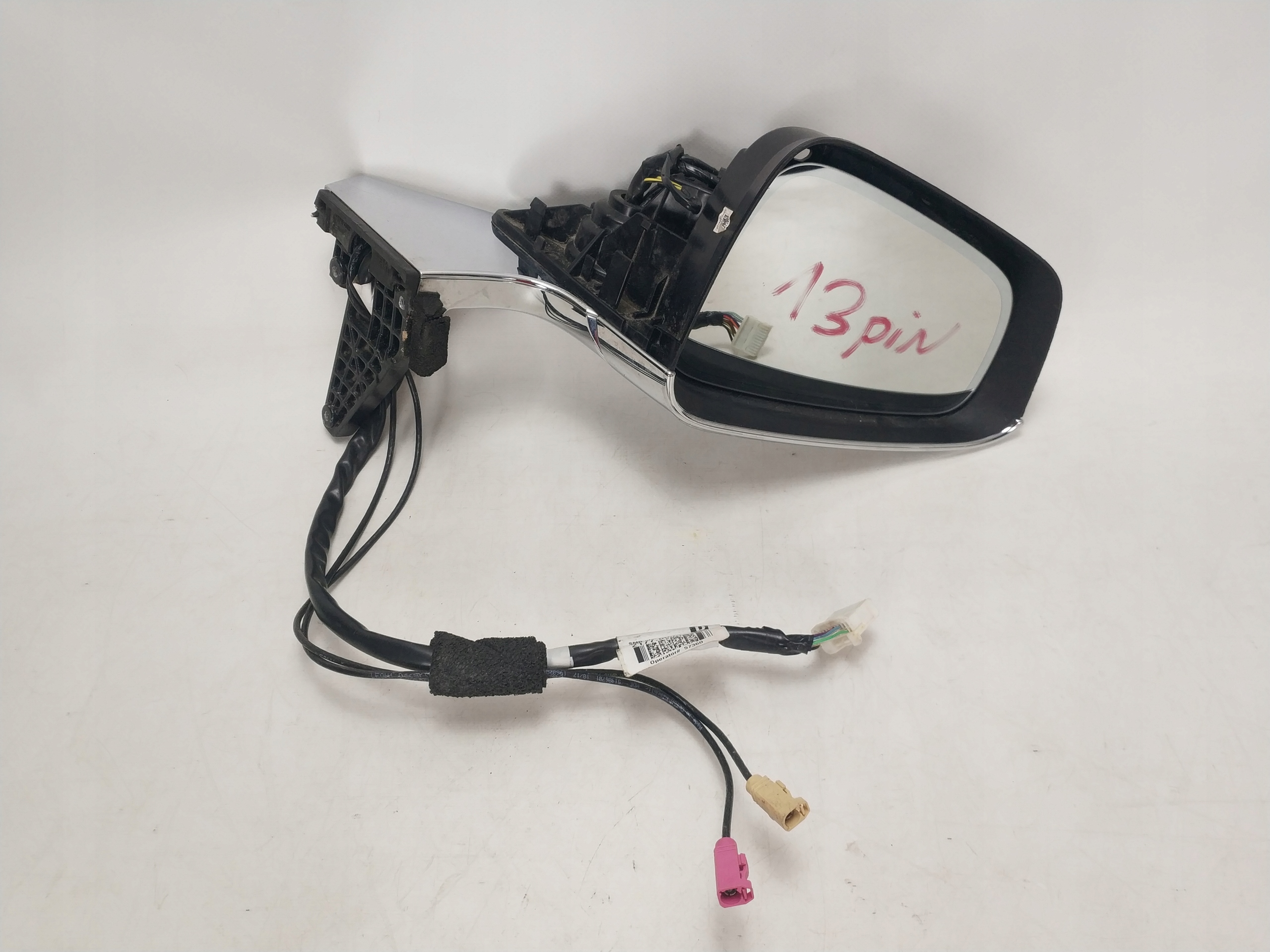 TESLA MODEL X lusterko prawe 13-PIN